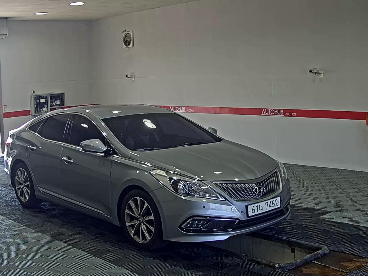 2015 - hyundai grandeur