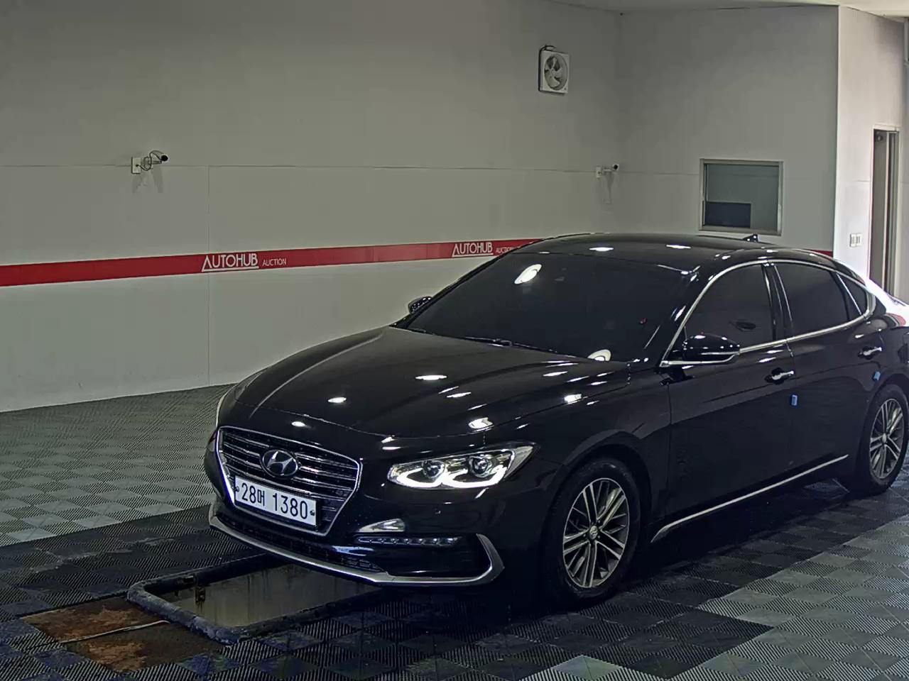 HYUNDAI GRANDEUR HEV