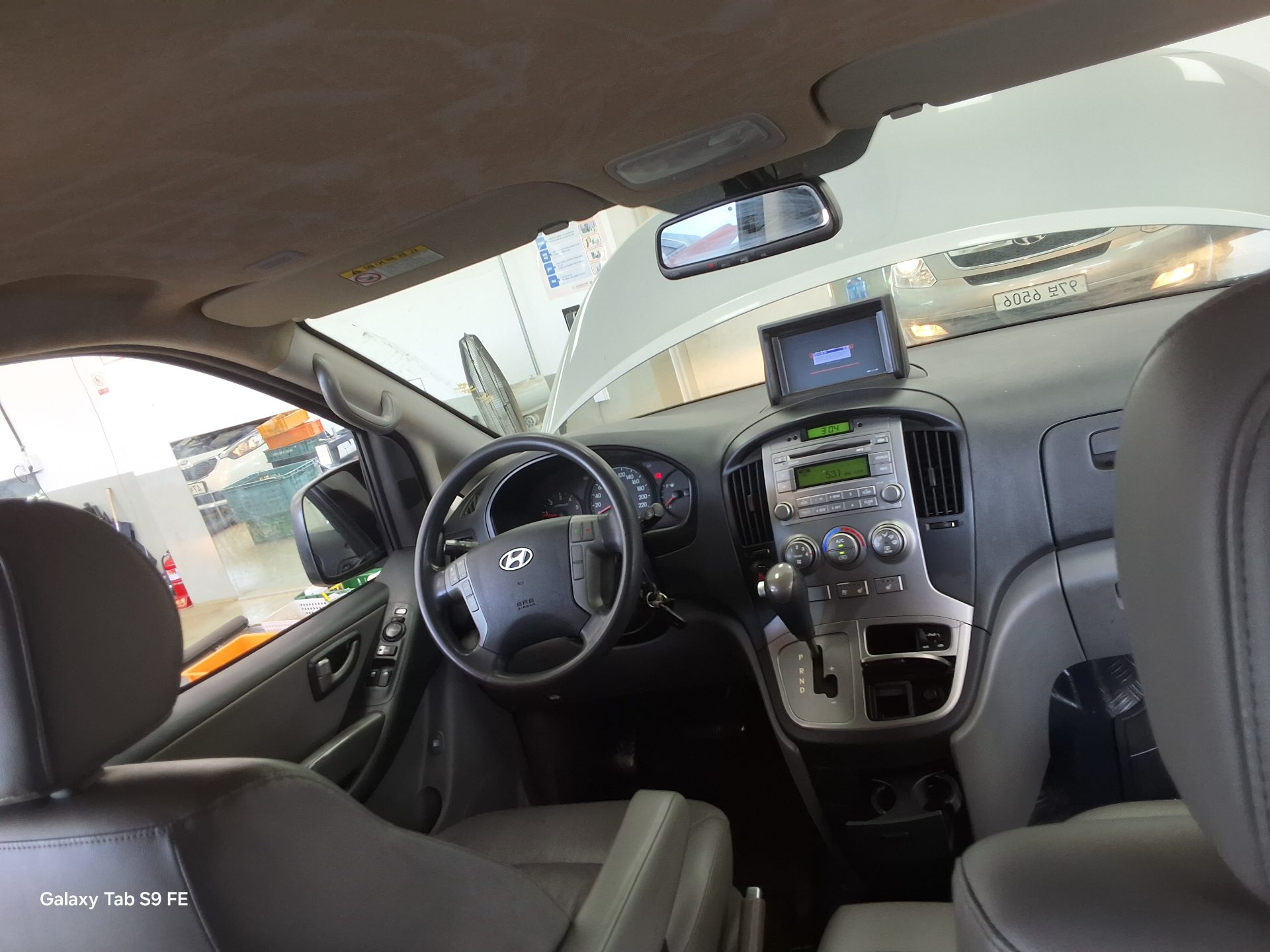 2015 - hyundai grand starex