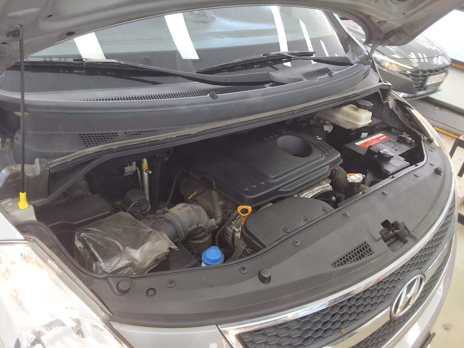 2015 - hyundai grand starex