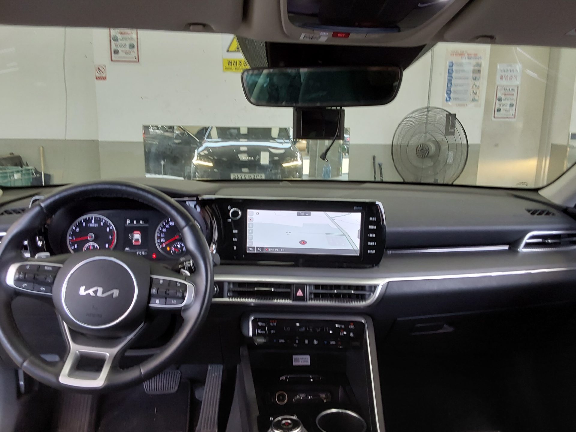 2023 - kia k5
