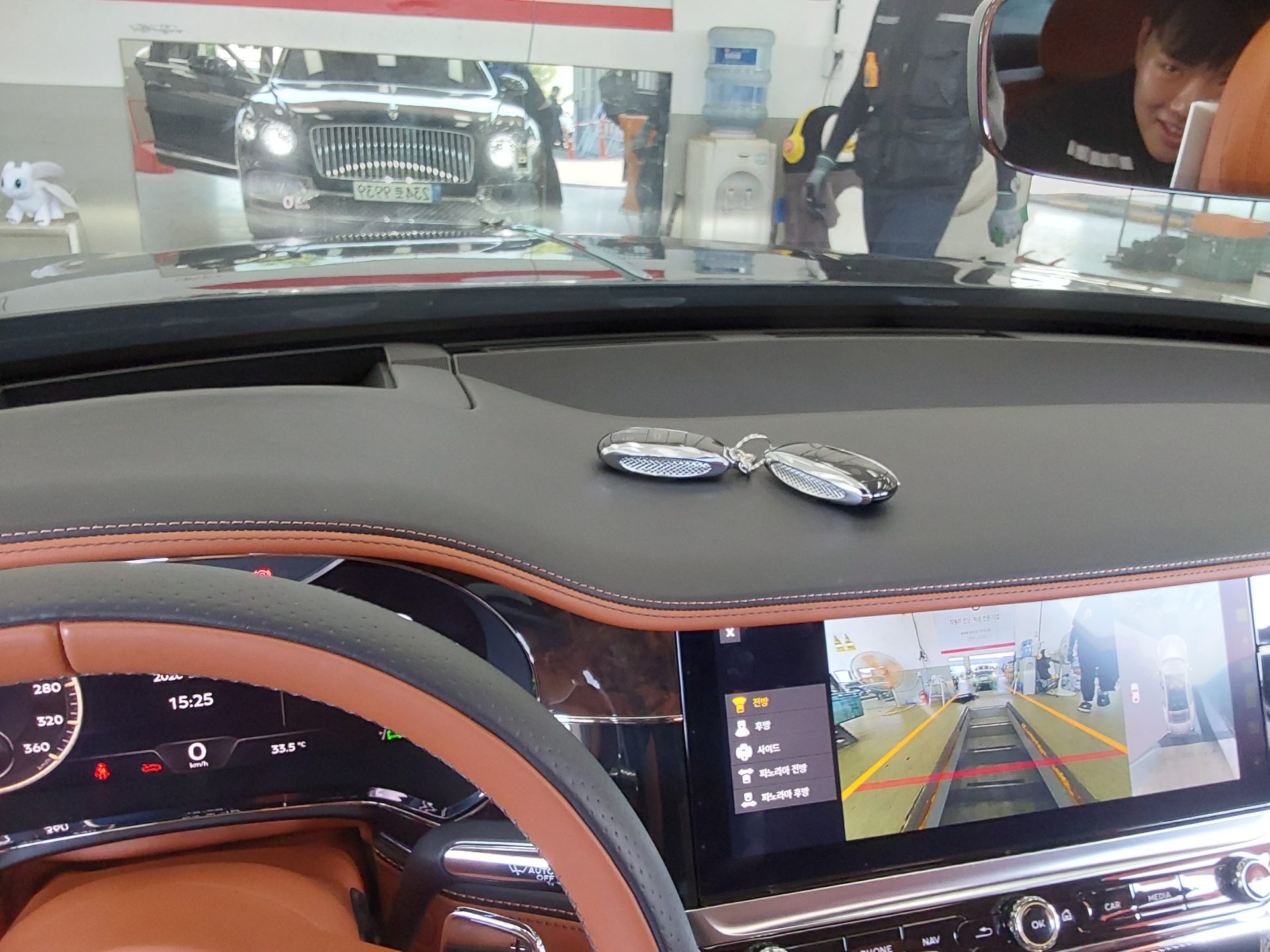 2020 - bentley flying spur