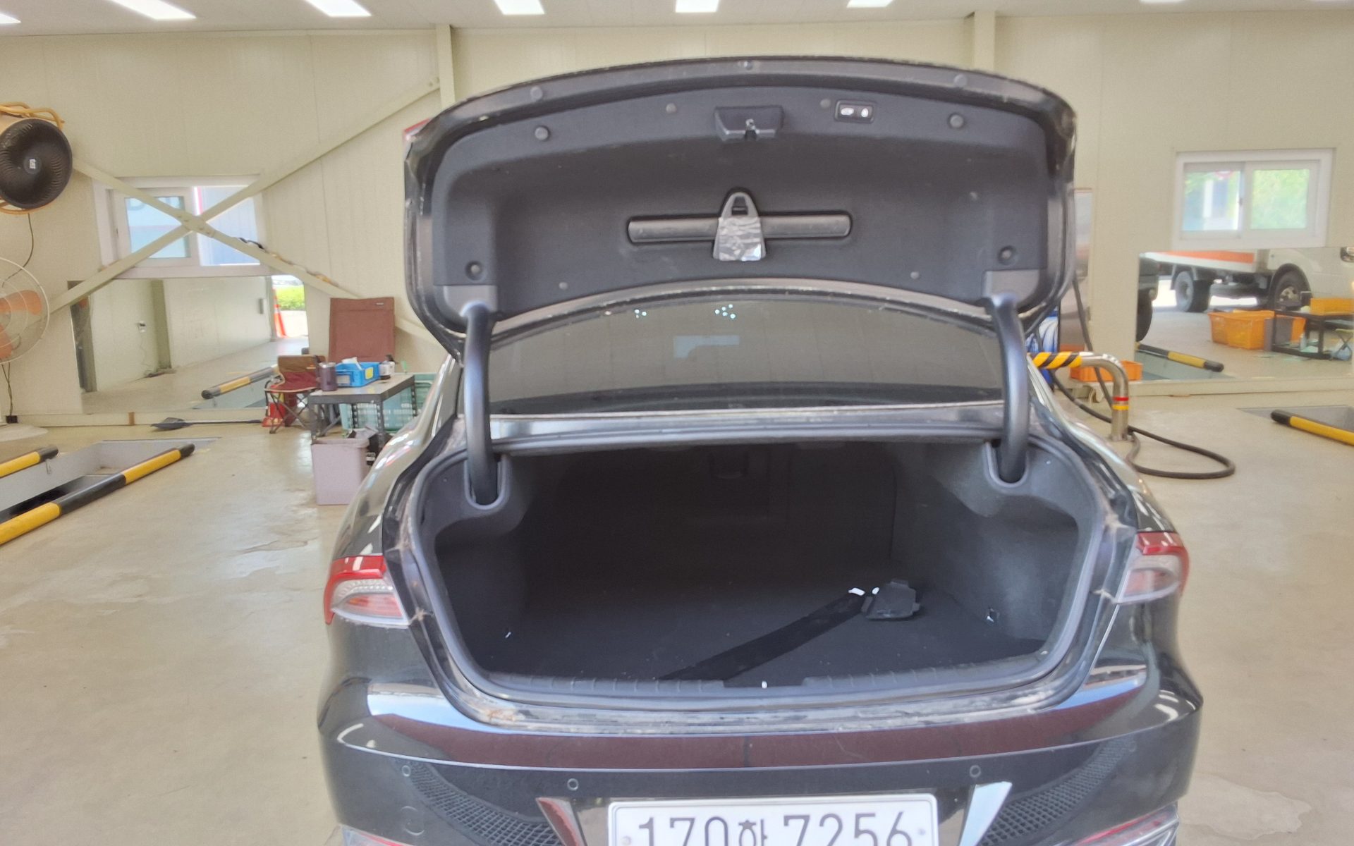 2022 - hyundai grandeur