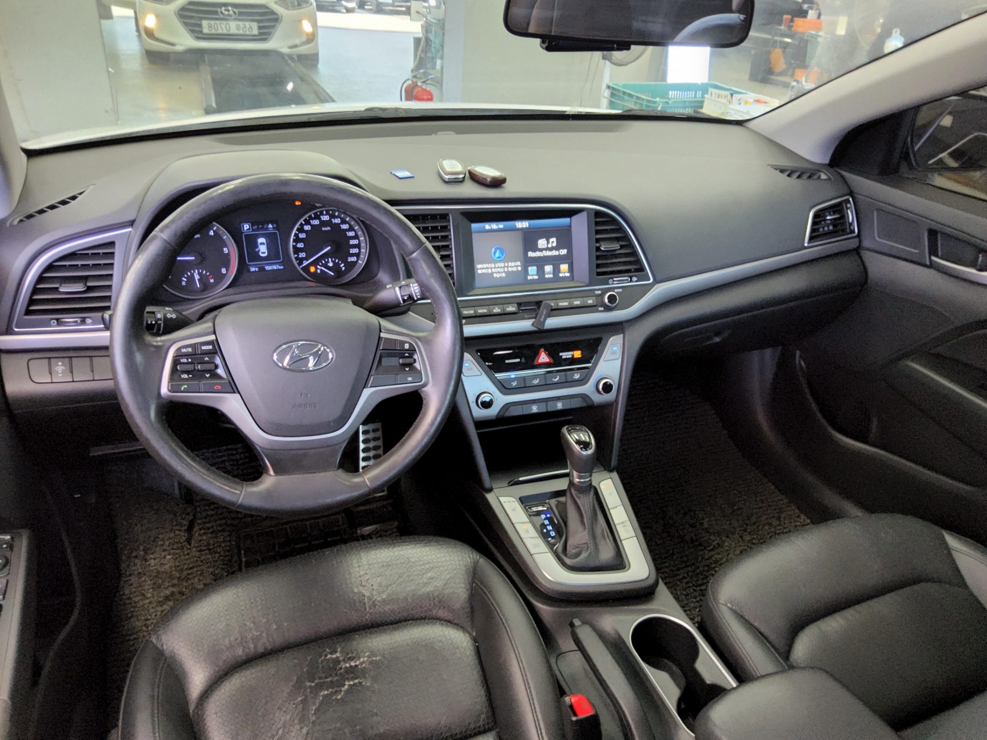 2016 - hyundai avante