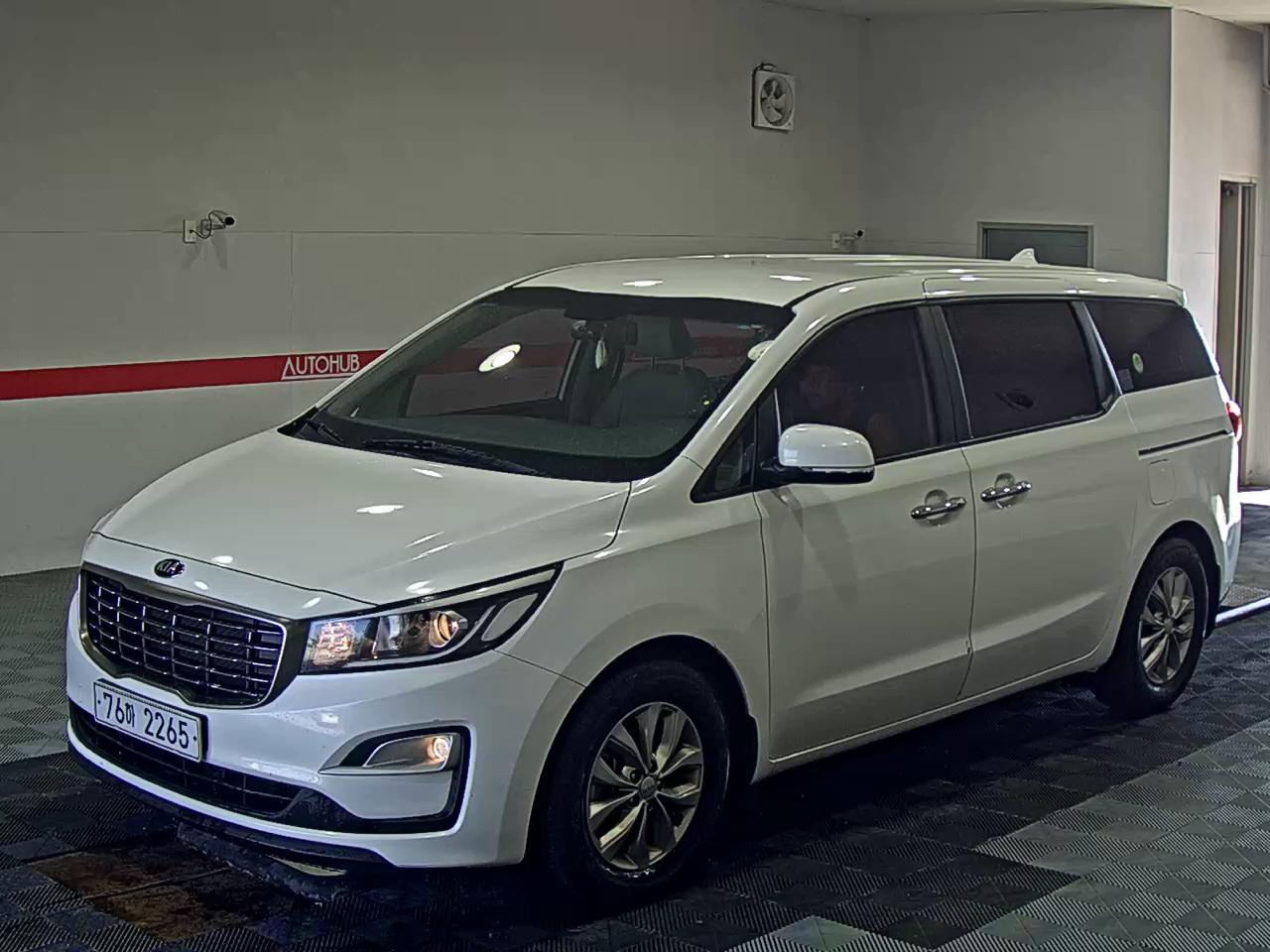 2020 - kia carnival