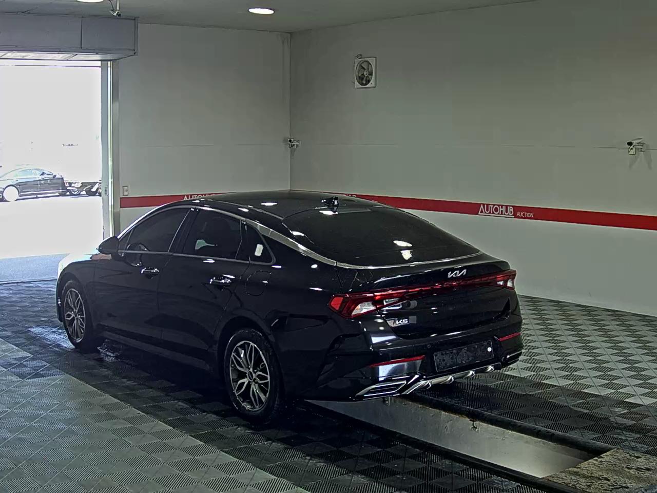 2023 - kia k5