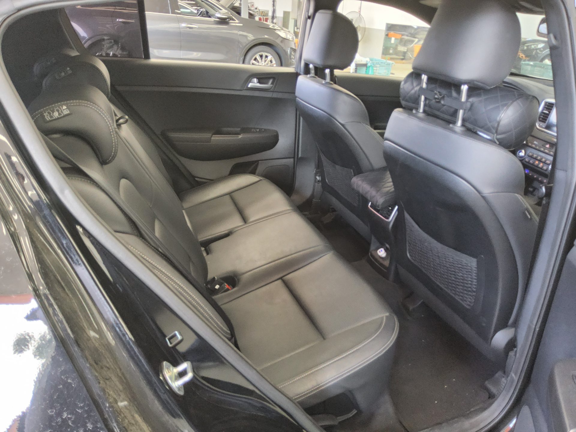 2020 - kia sportage