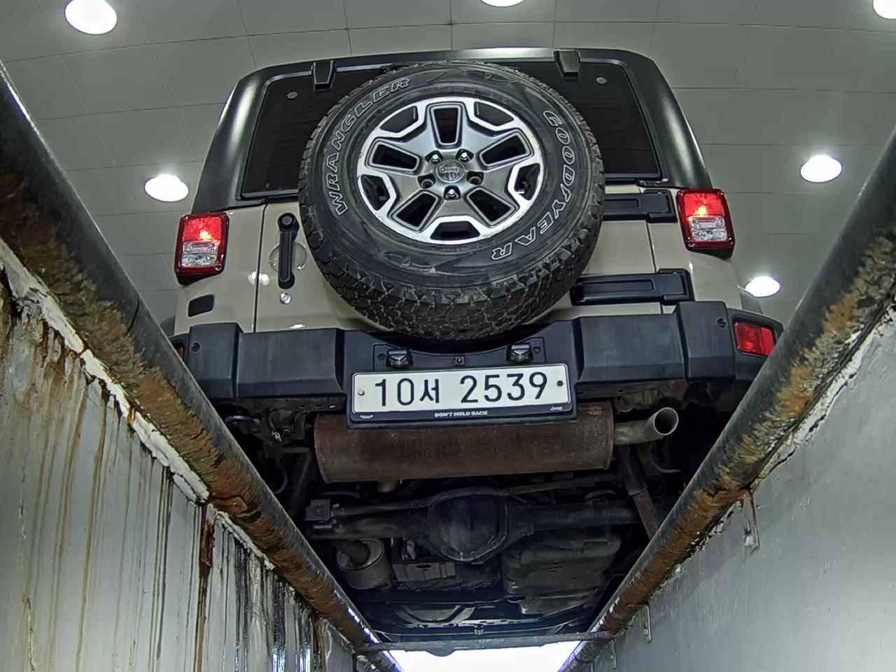 2017 - jeep wrangler