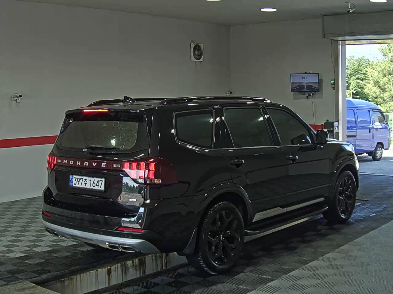 2022 - kia mohave