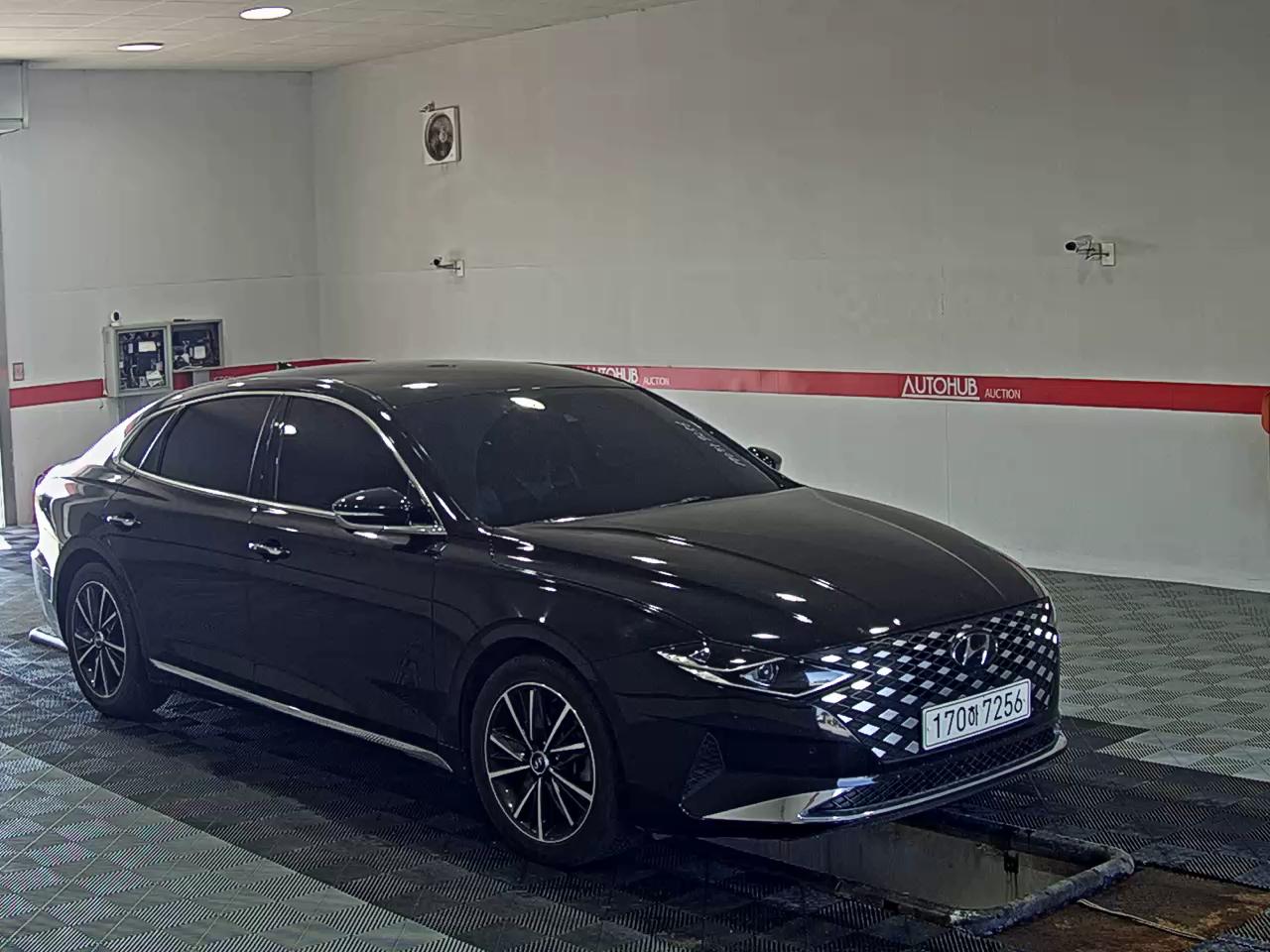2022 - hyundai grandeur
