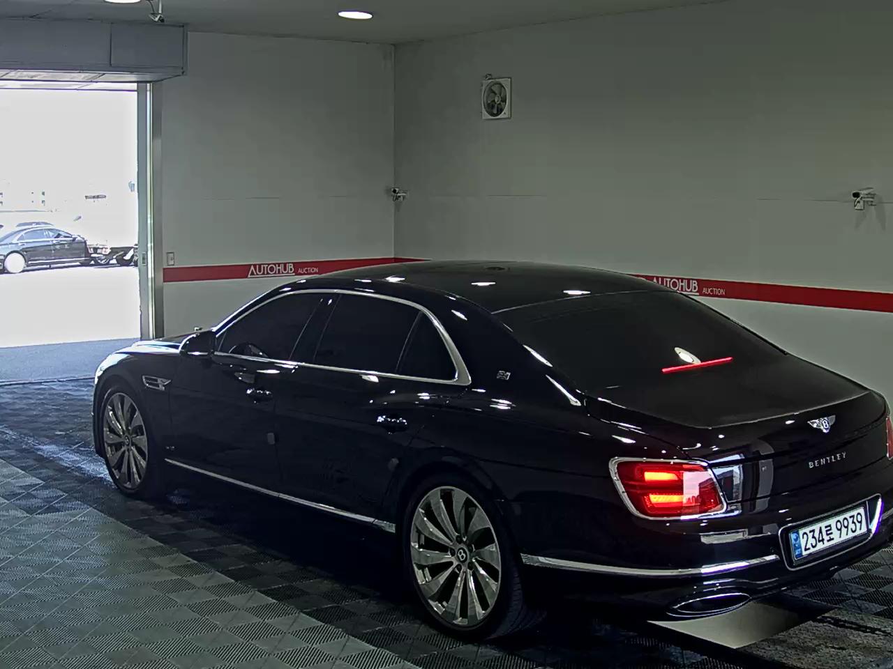 2020 - bentley flying spur