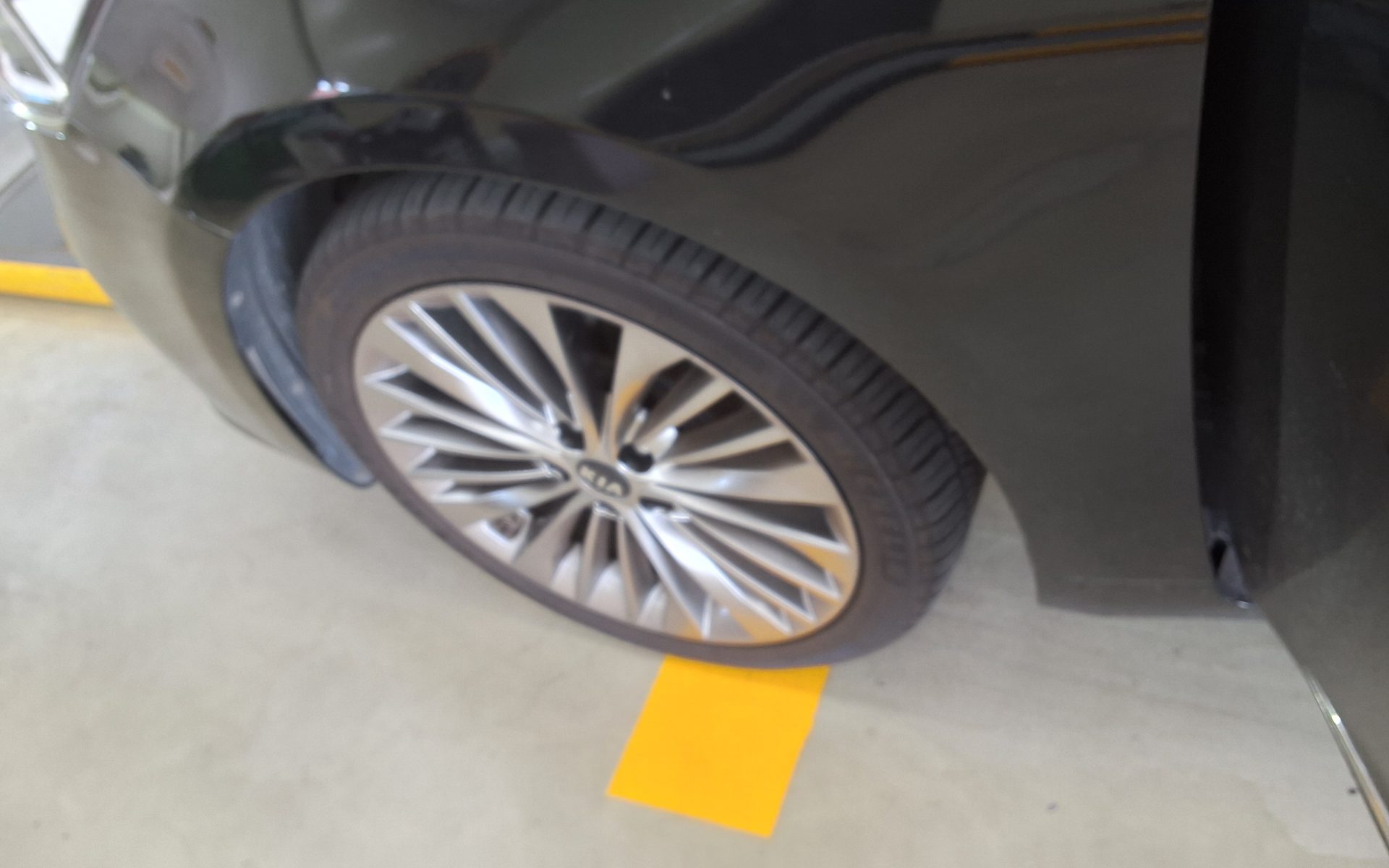 2017 - kia k7