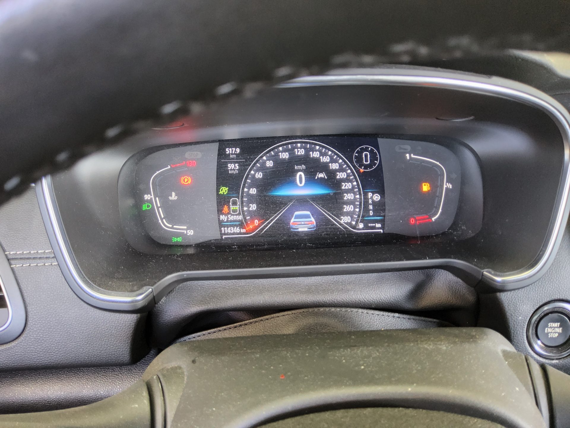 2022 - renault sm6