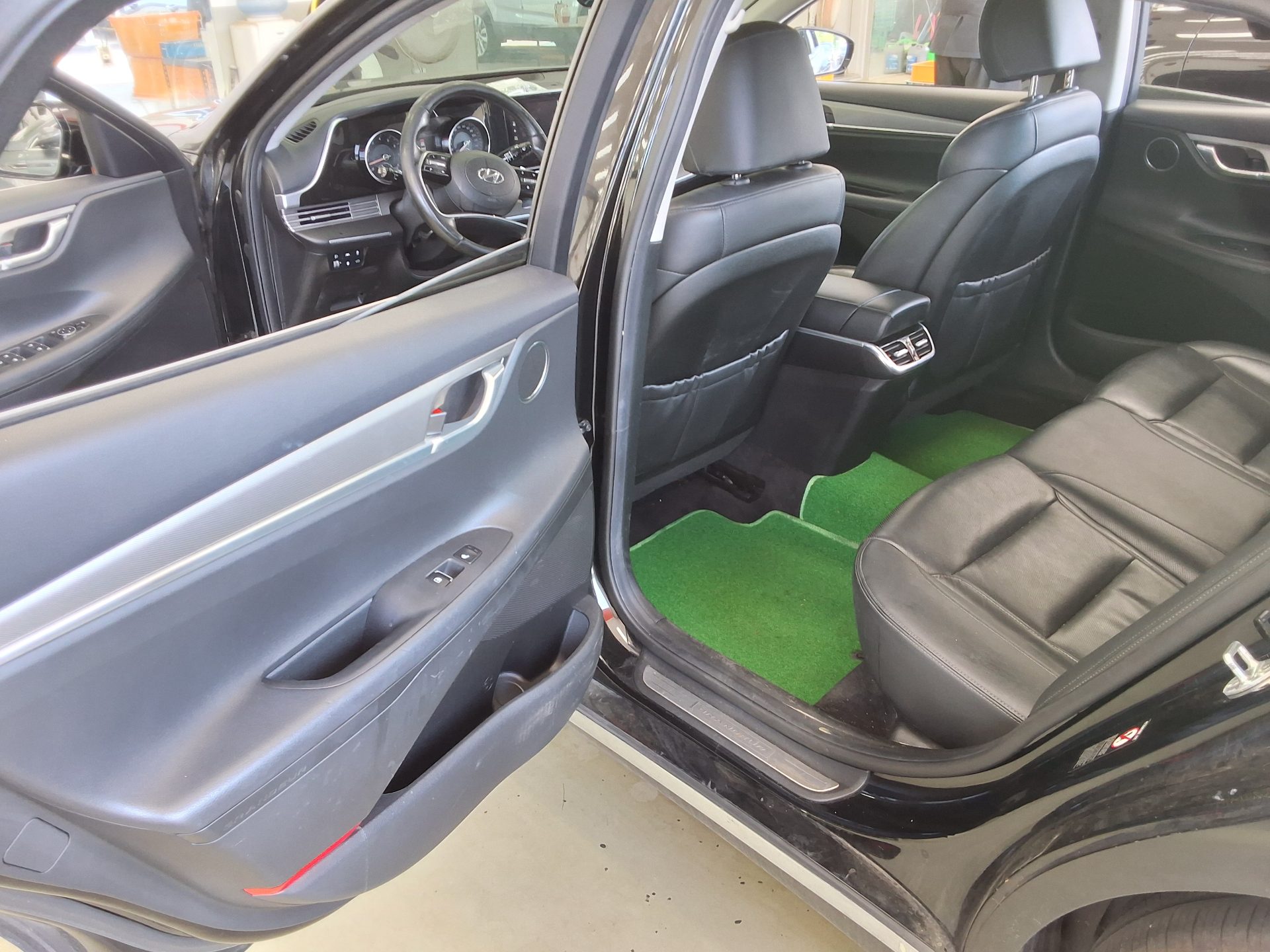 2021 - hyundai grandeur