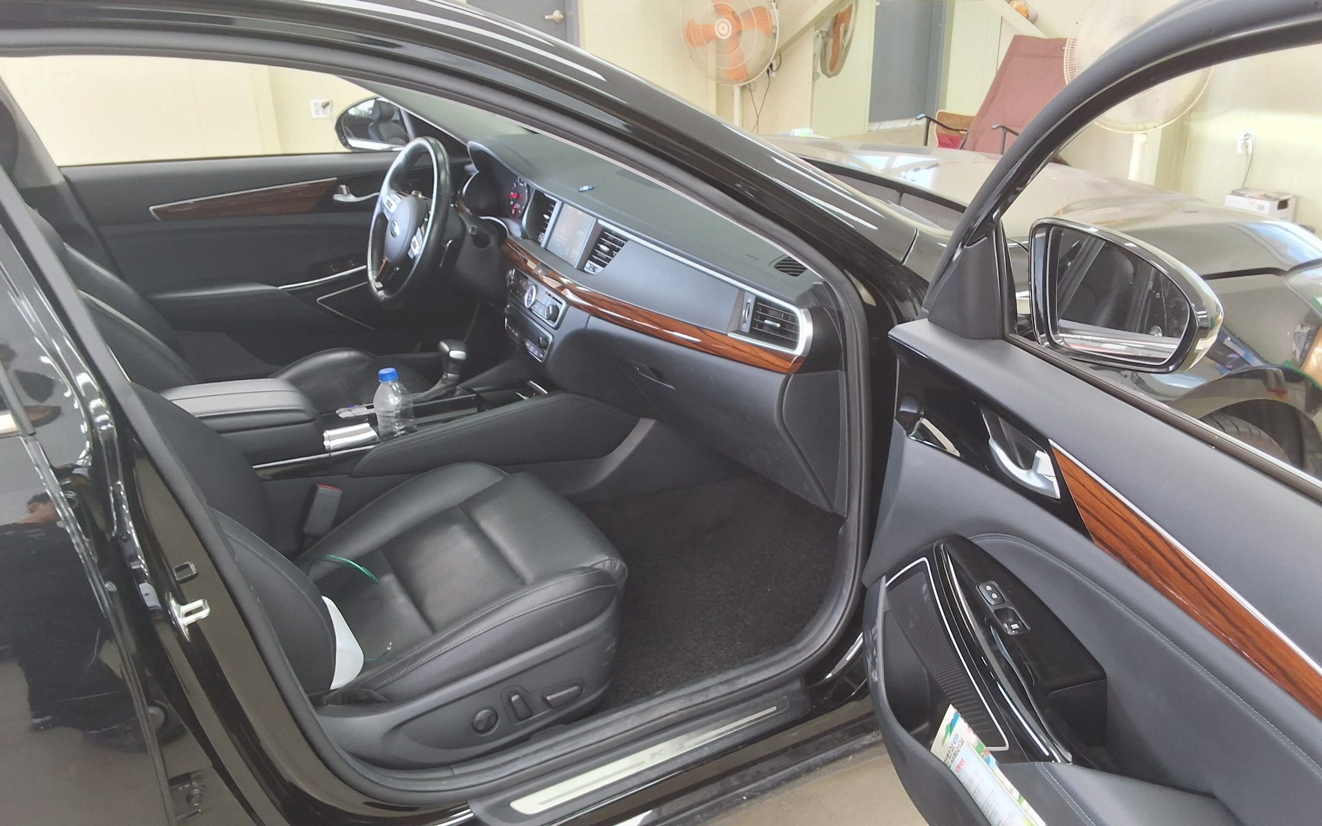 2017 - kia k7