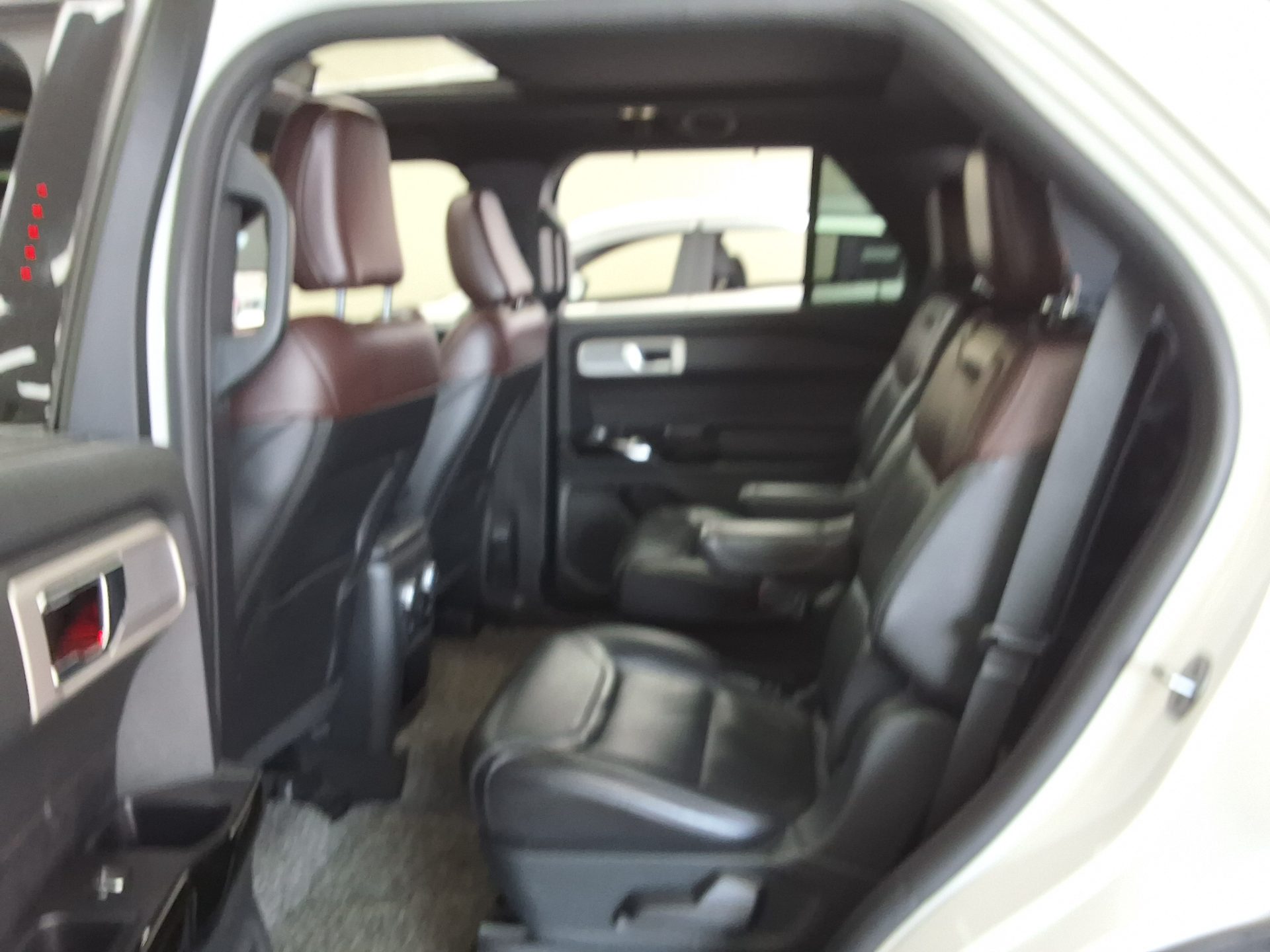 2021 - ford explorer