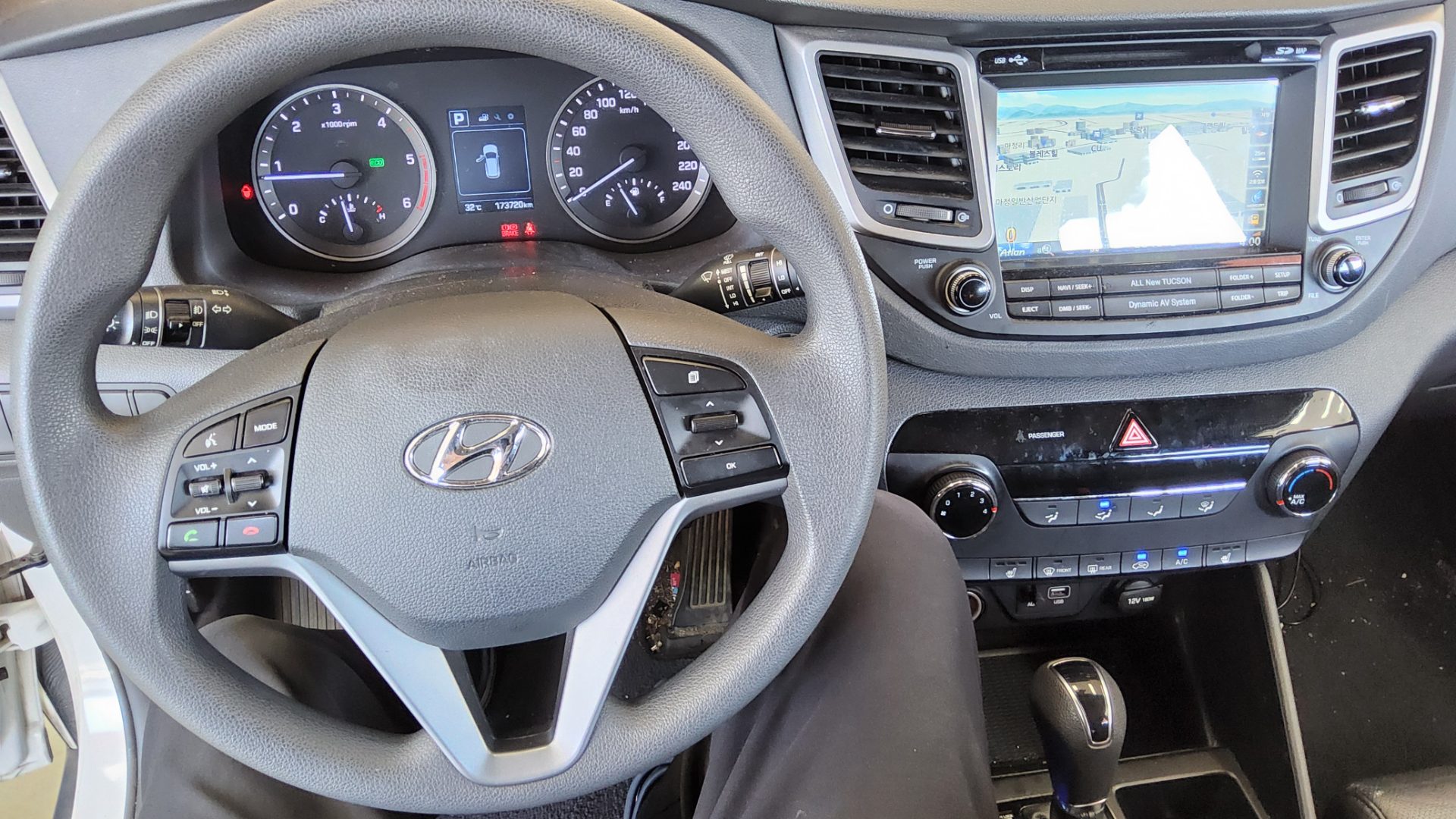 2016 - hyundai tucson