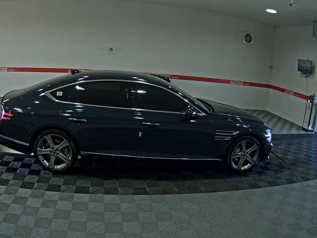 2023 - genesis g80