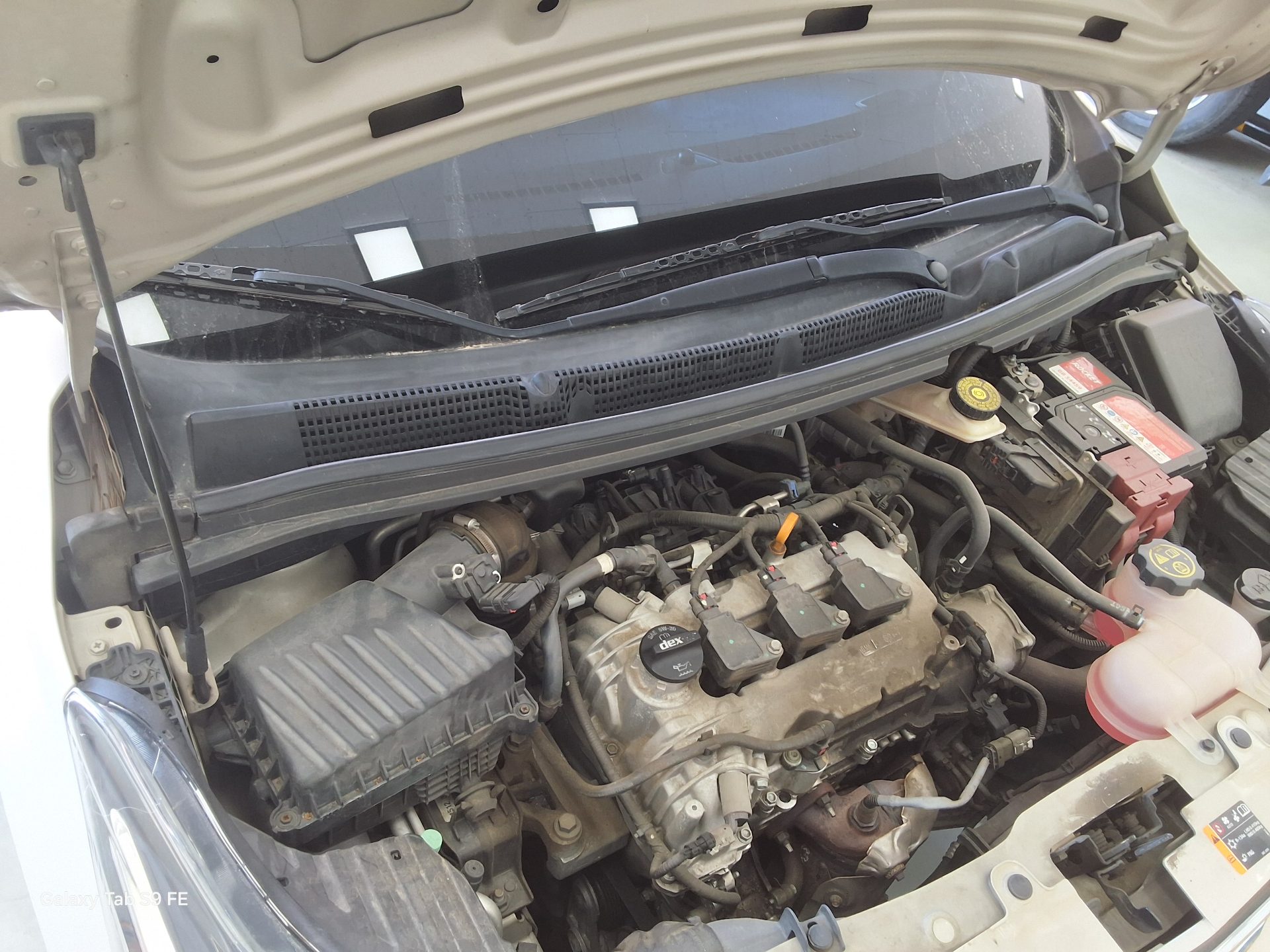 2016 - chevrolet spark