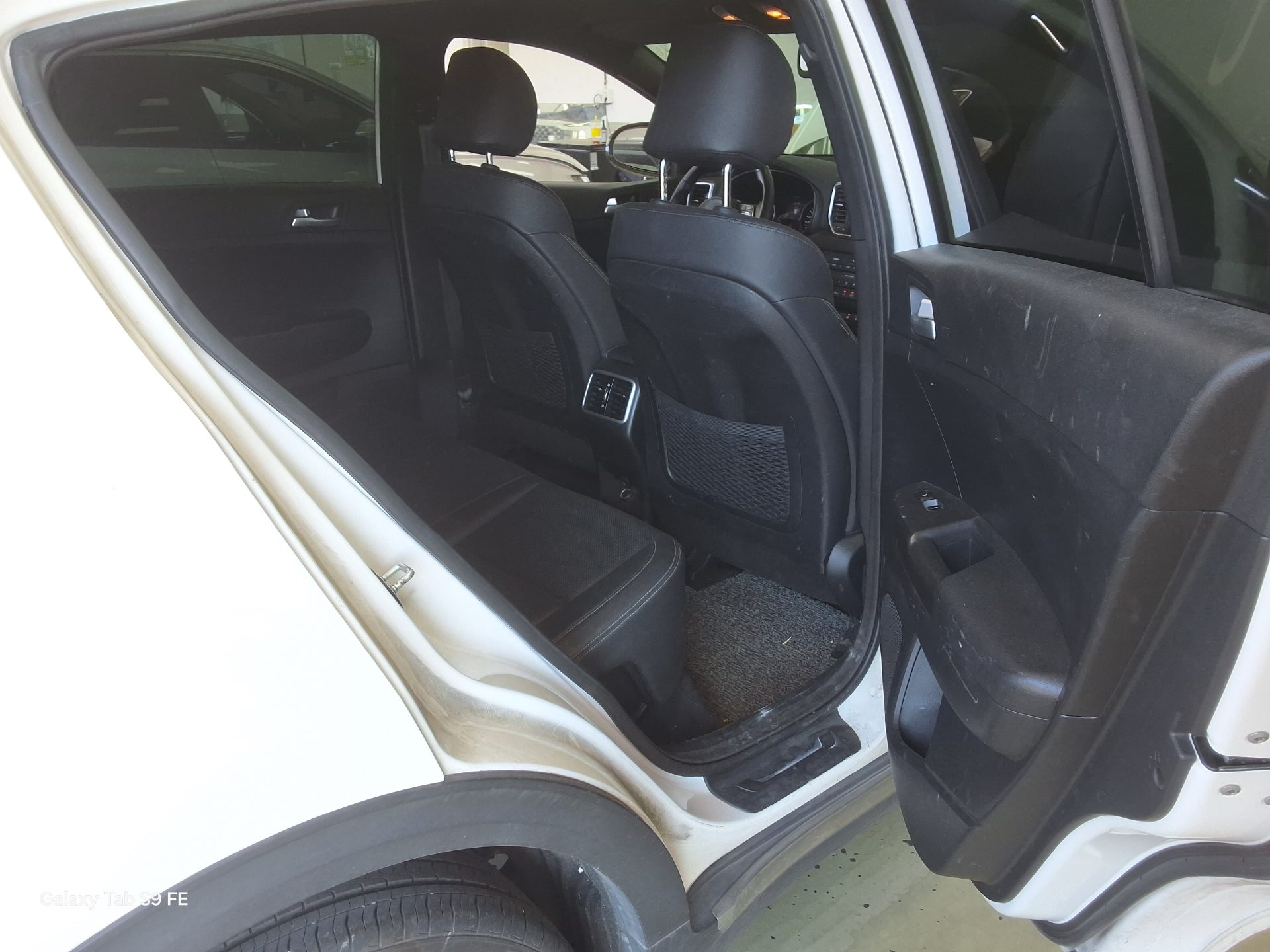 2022 - kia sportage