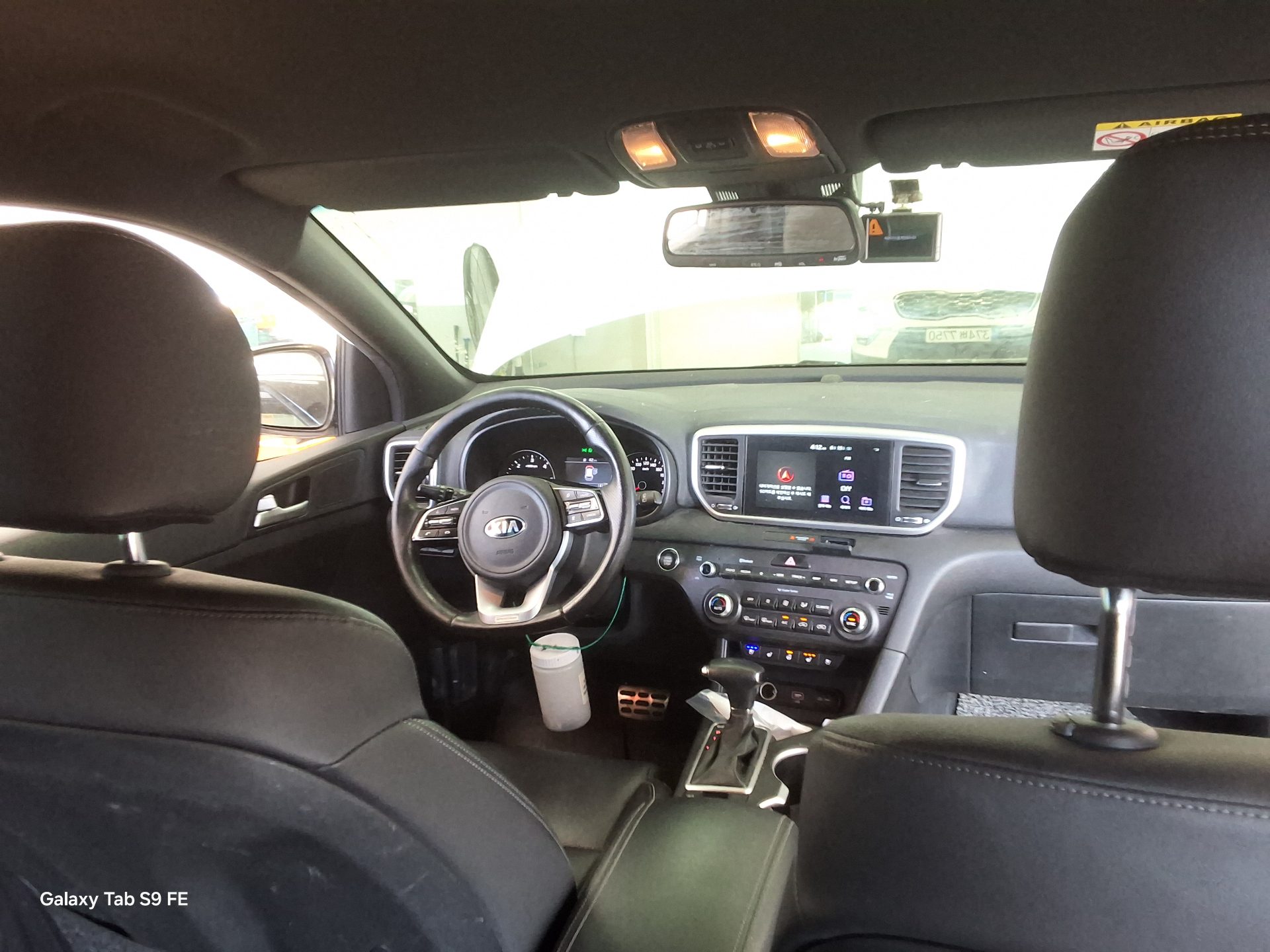 2022 - kia sportage