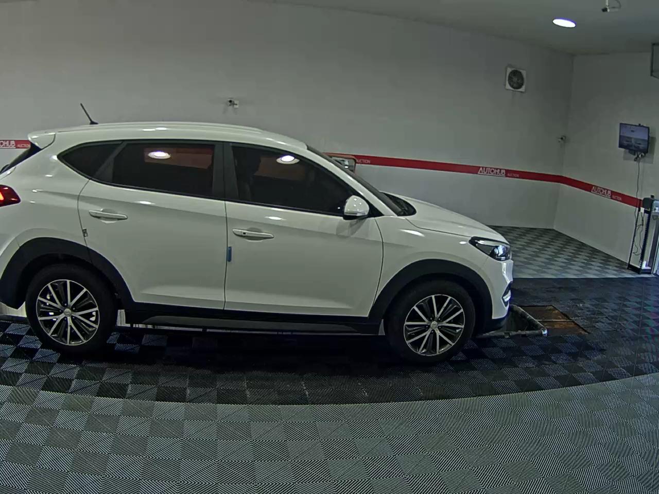 2016 - hyundai tucson