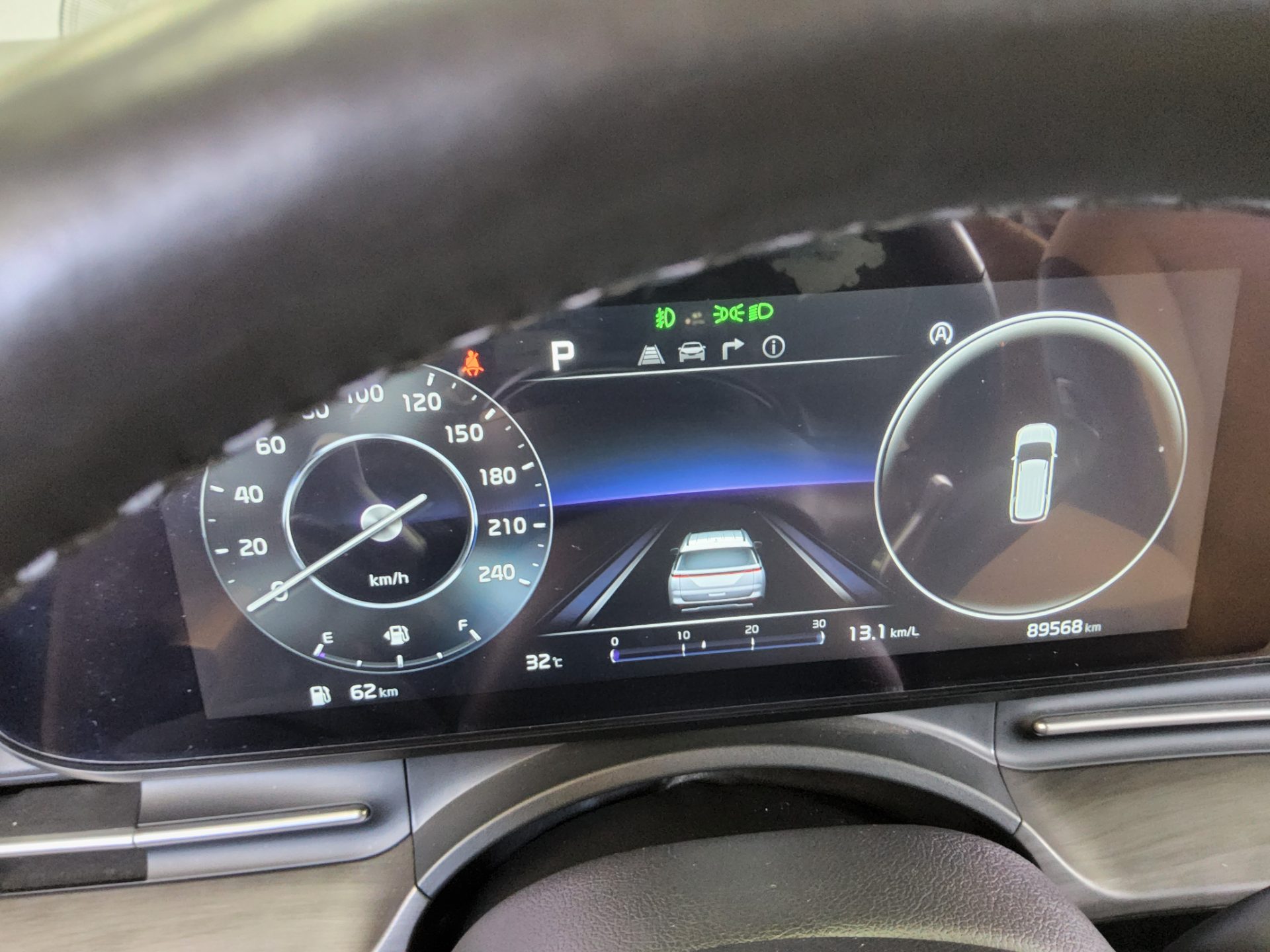 2023 - kia carnival