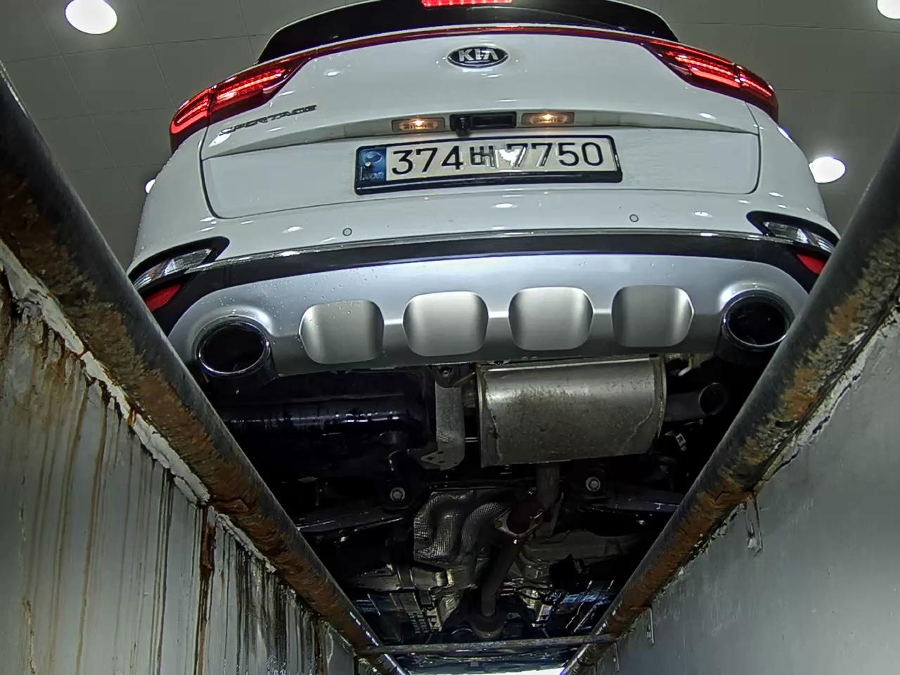2022 - kia sportage