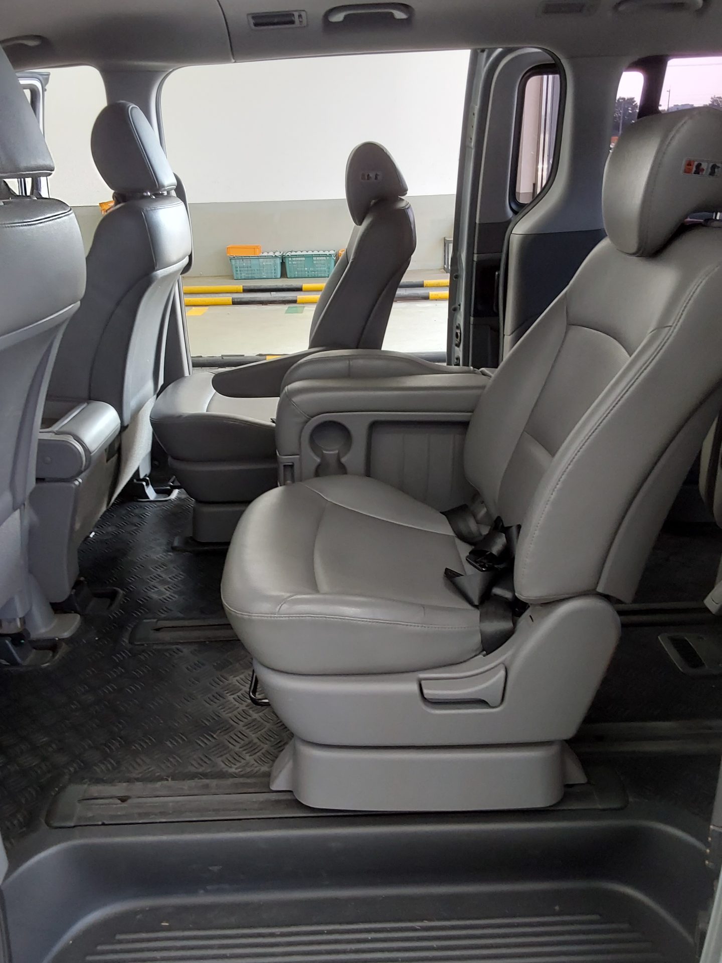 2018 - hyundai grand starex