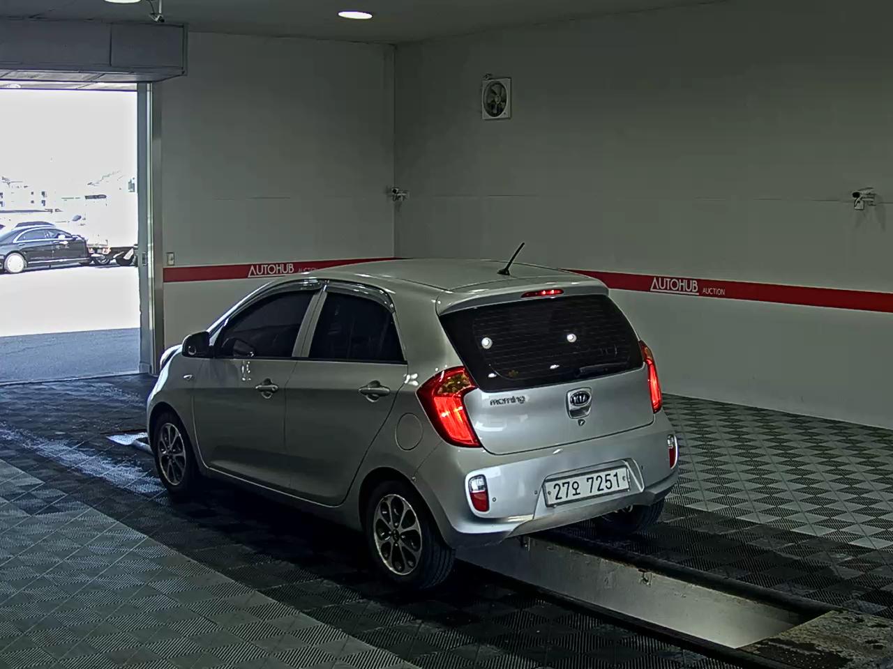 2012 - kia morning