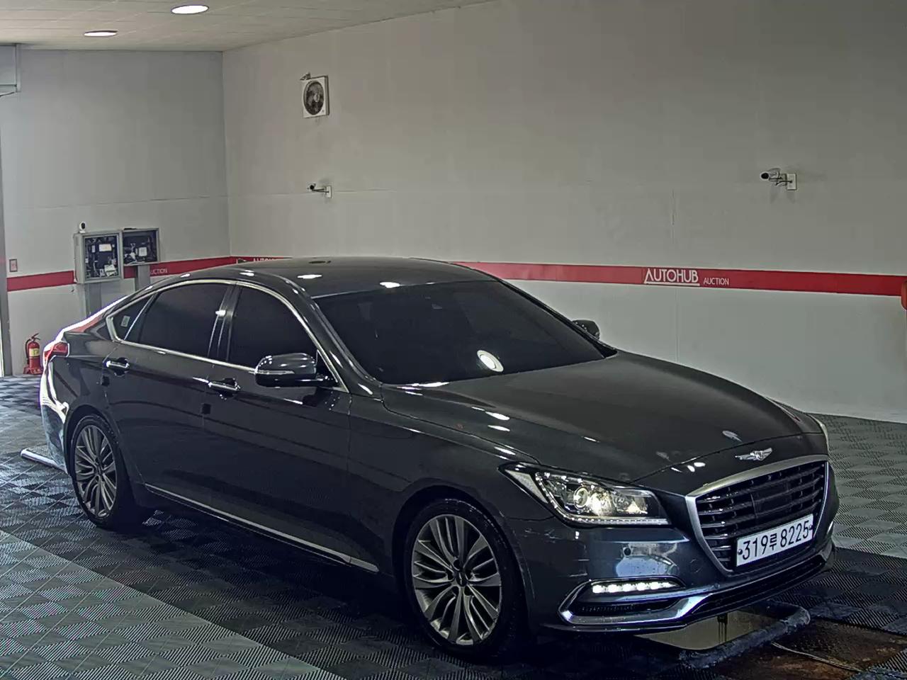 2018 - genesis g80