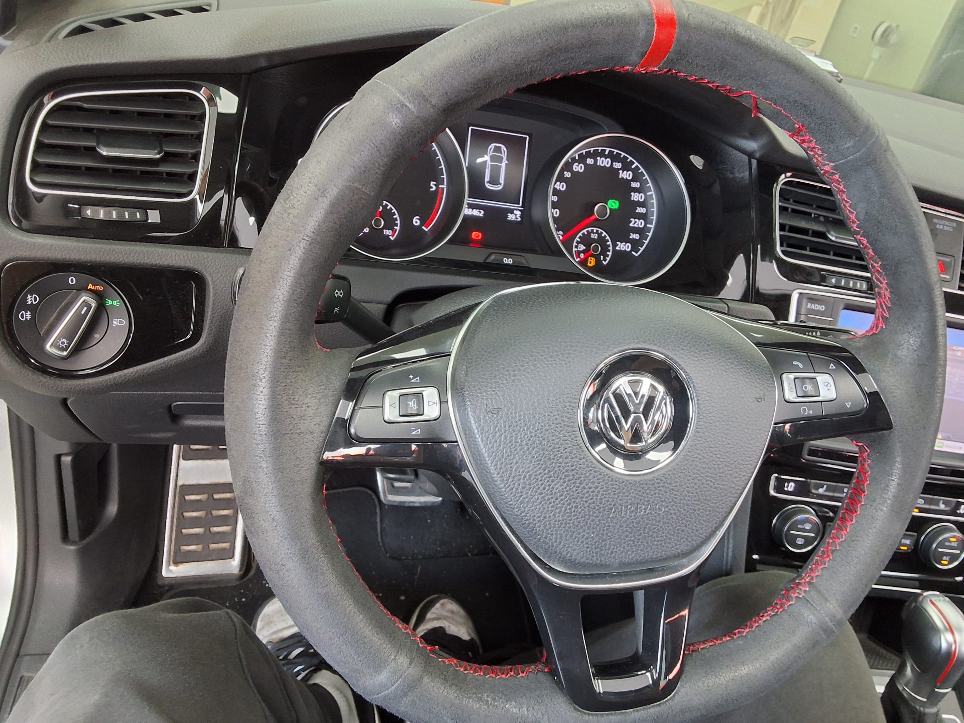 2014 - volkswagen golf