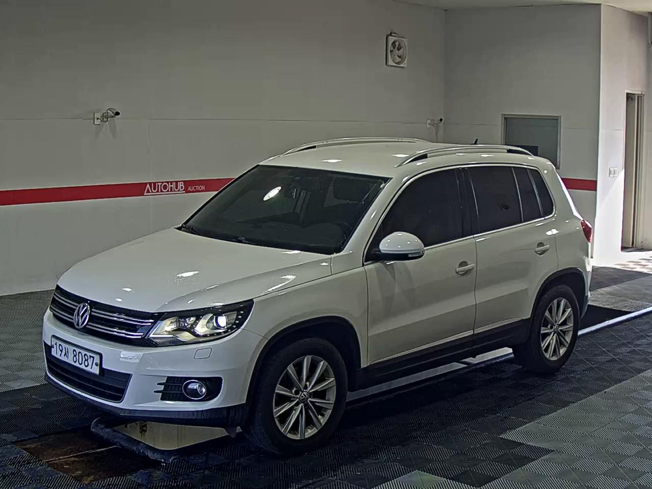 2014 - volkswagen tiguan