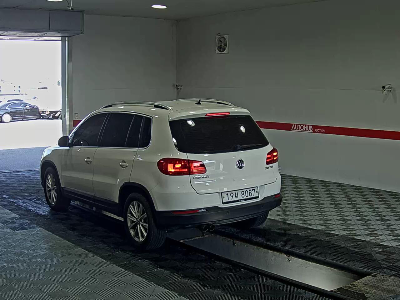 2014 - volkswagen tiguan