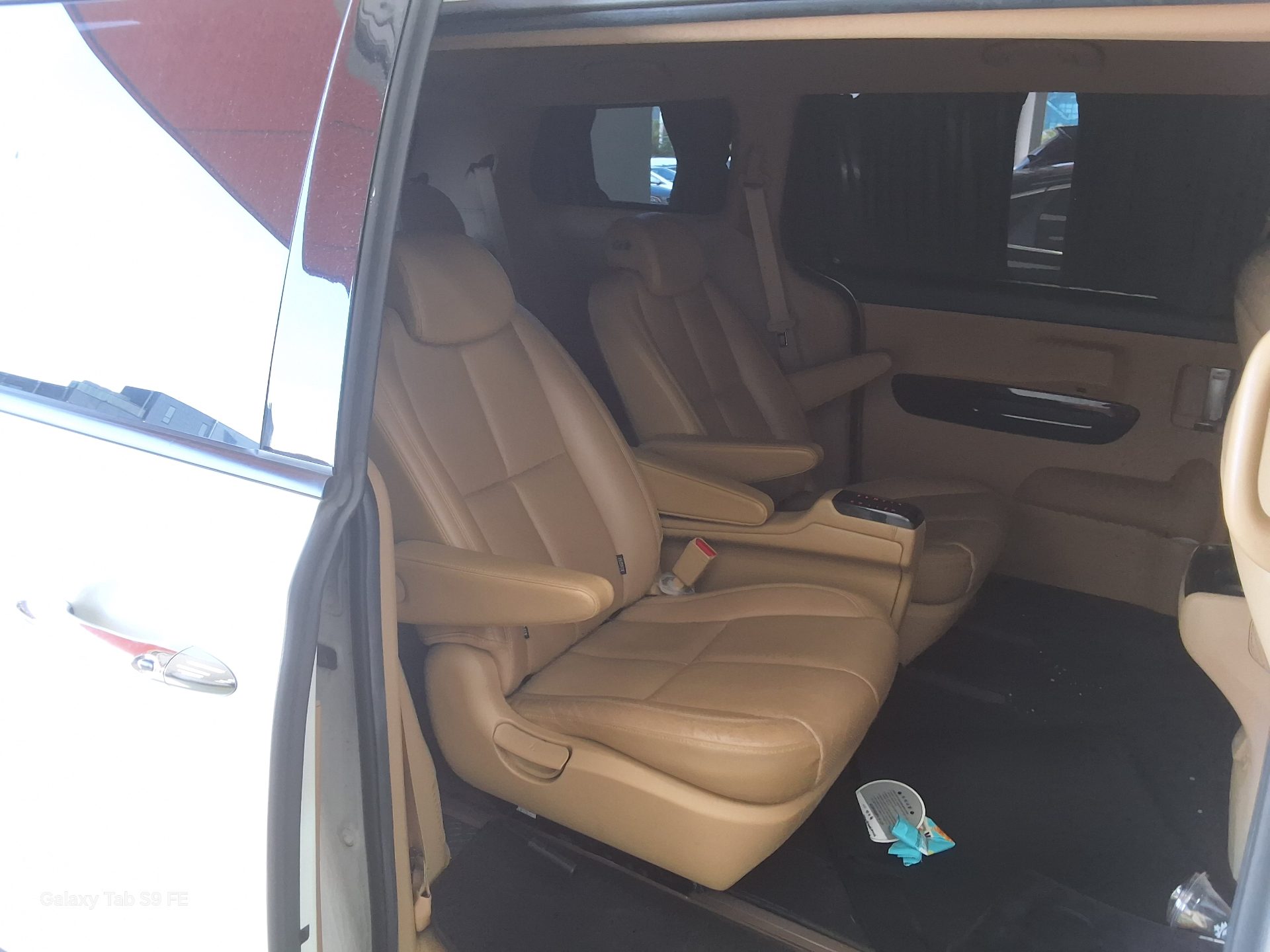 2020 - kia carnival