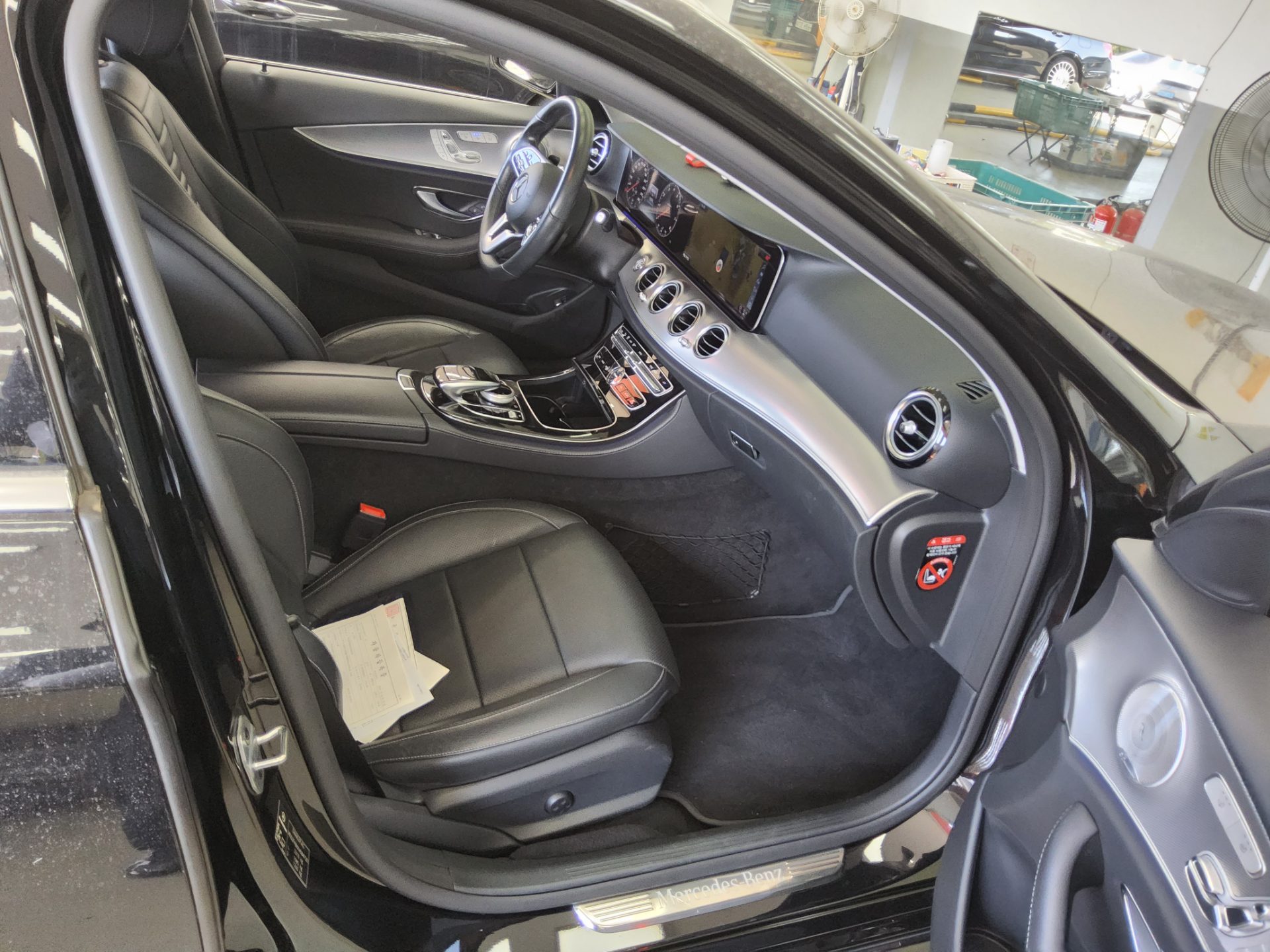 2019 - mercedes-benz e300