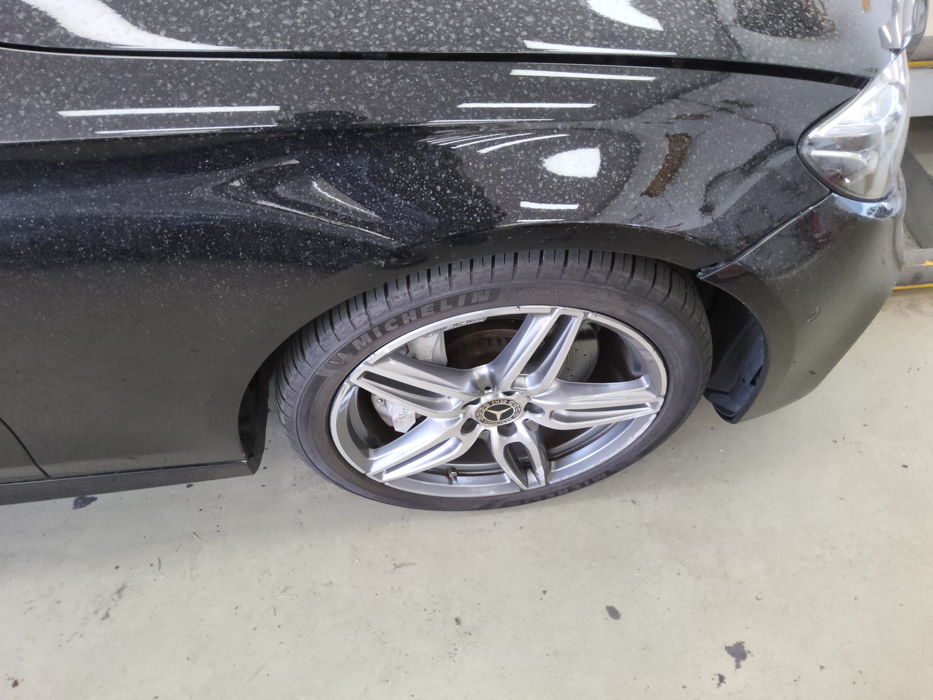 2019 - mercedes-benz e300