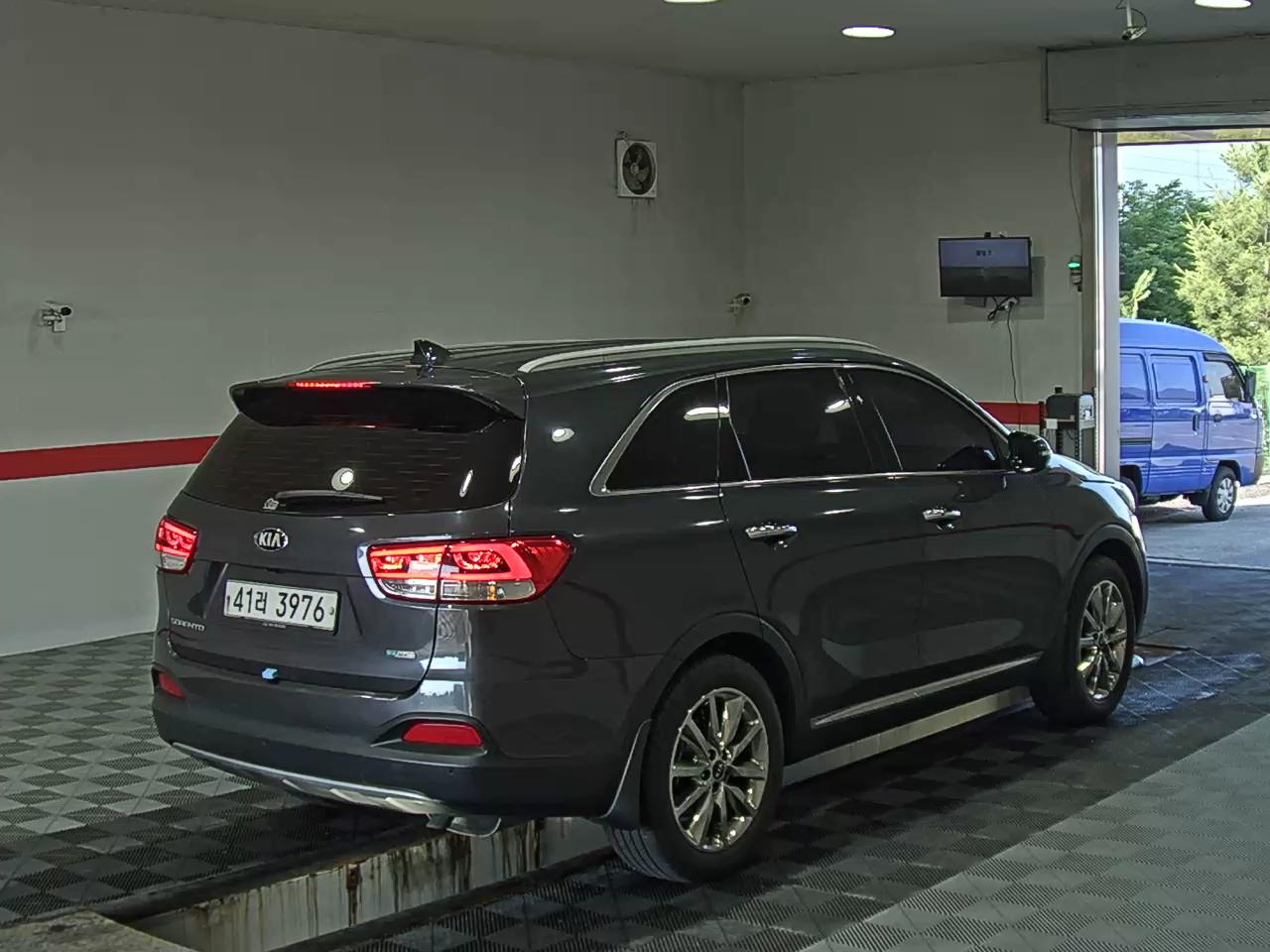 2016 - kia sorento