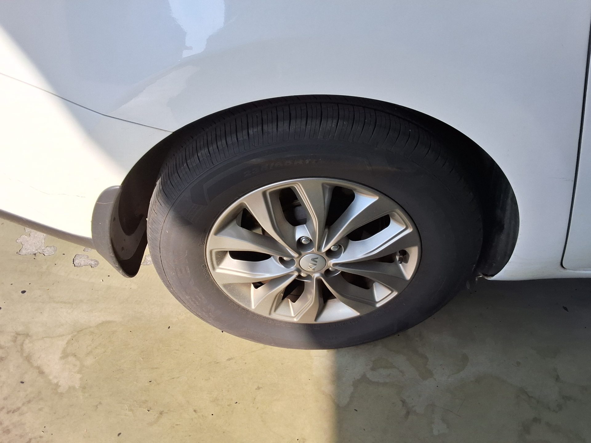 2020 - kia carnival