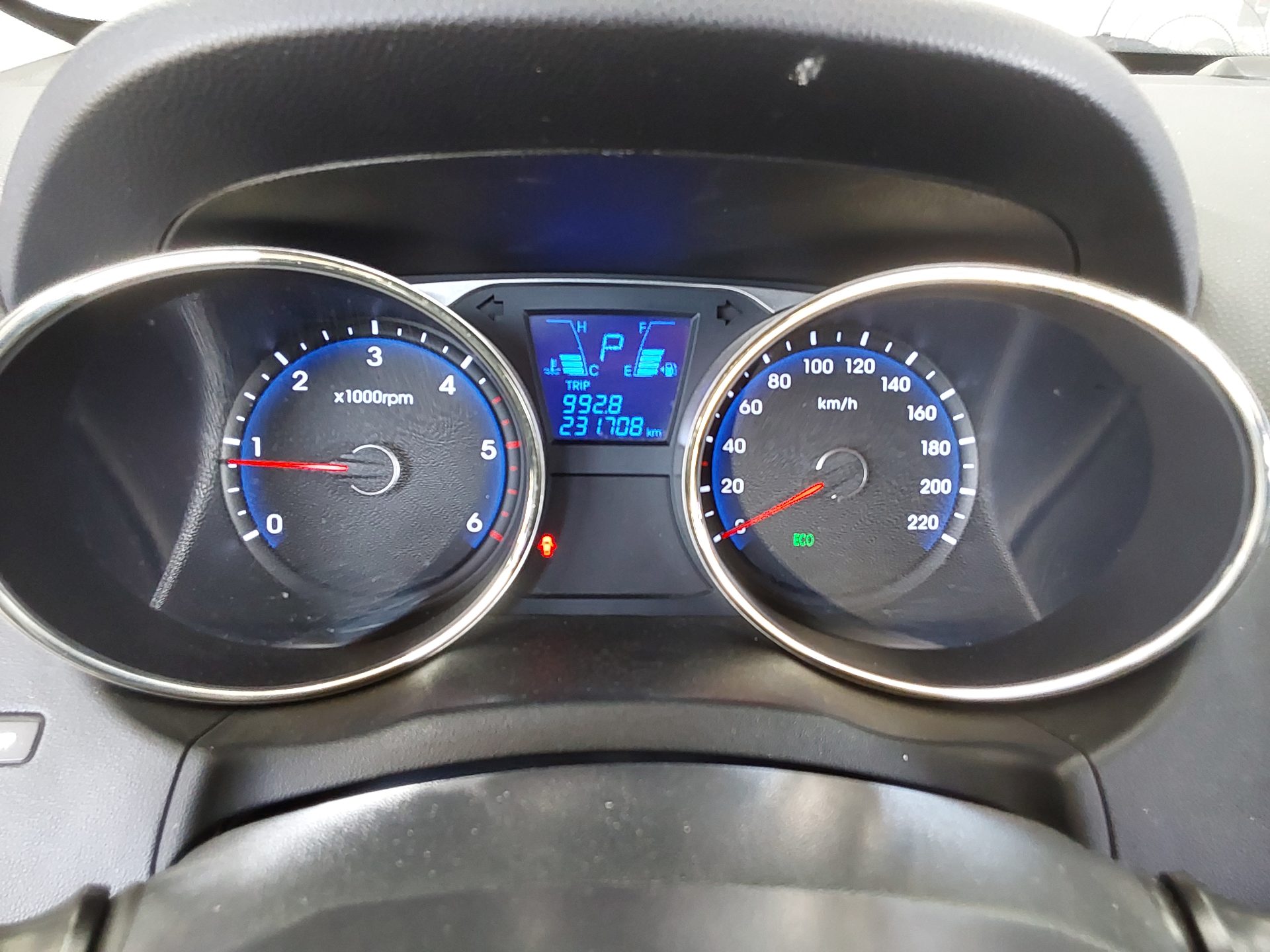 2012 - hyundai tucson