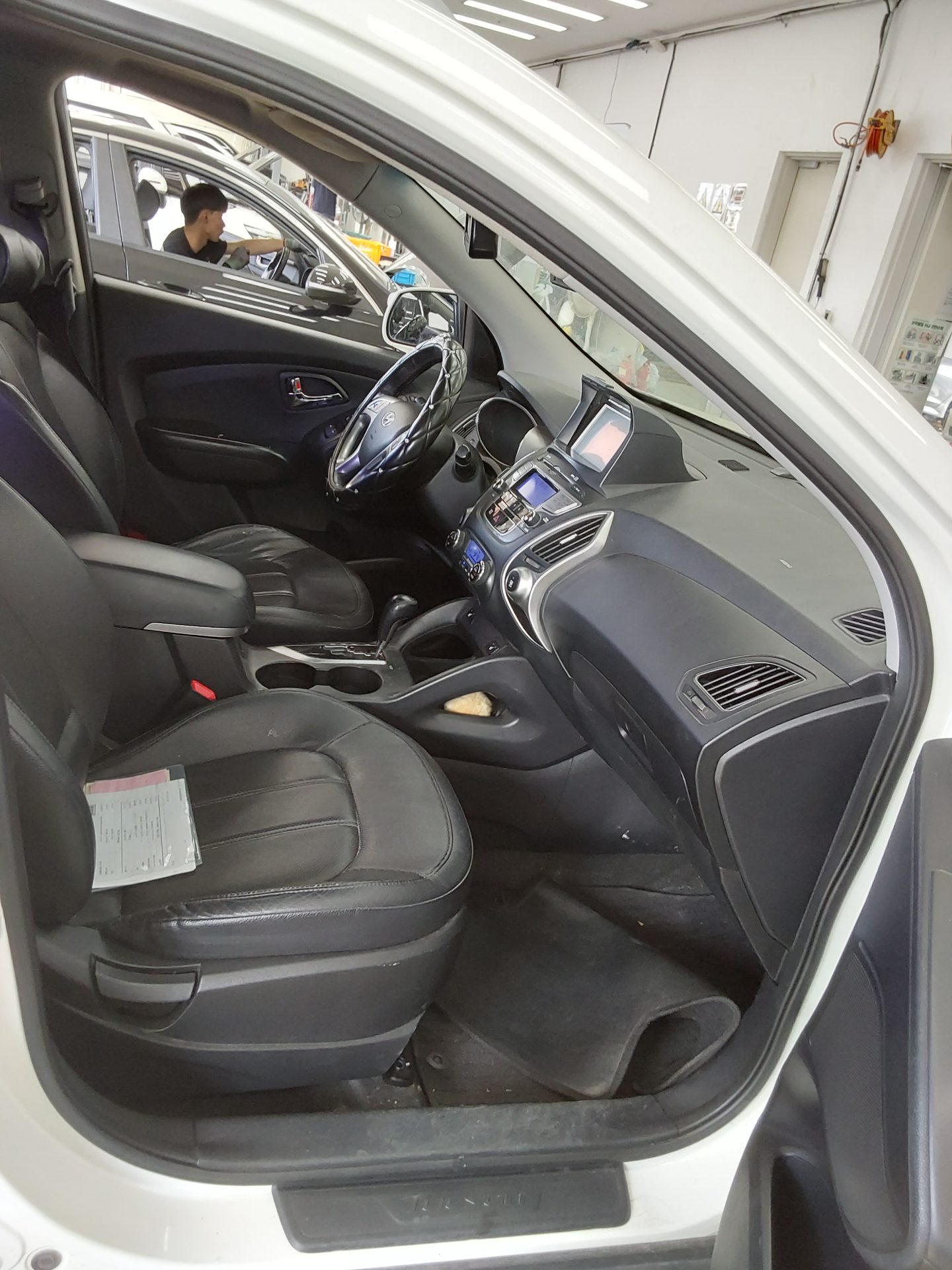 2012 - hyundai tucson