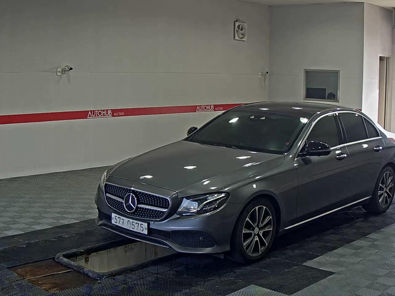 2017 - mercedes-benz e300