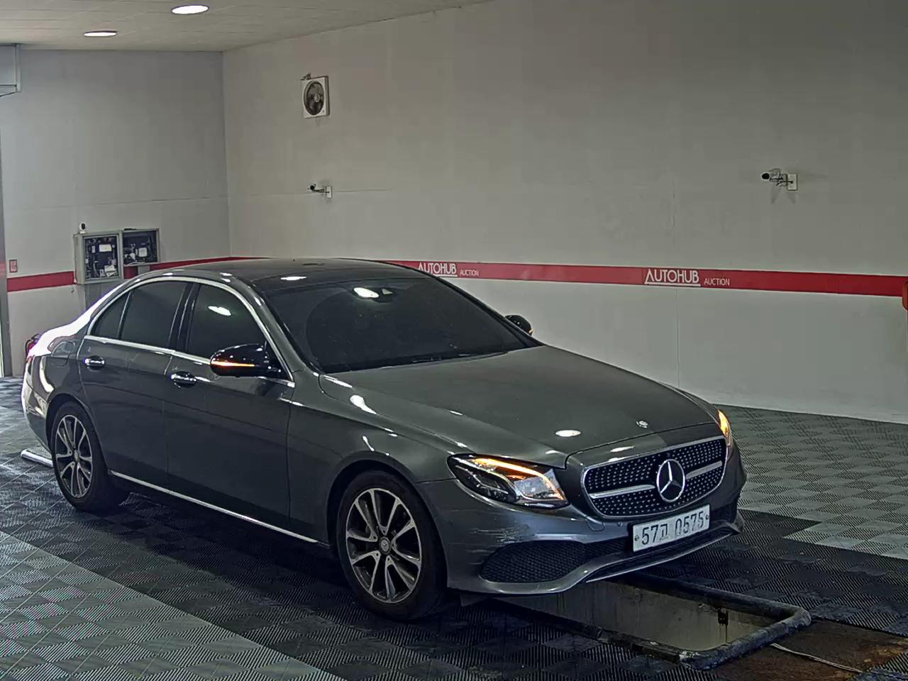 2017 - mercedes-benz e300