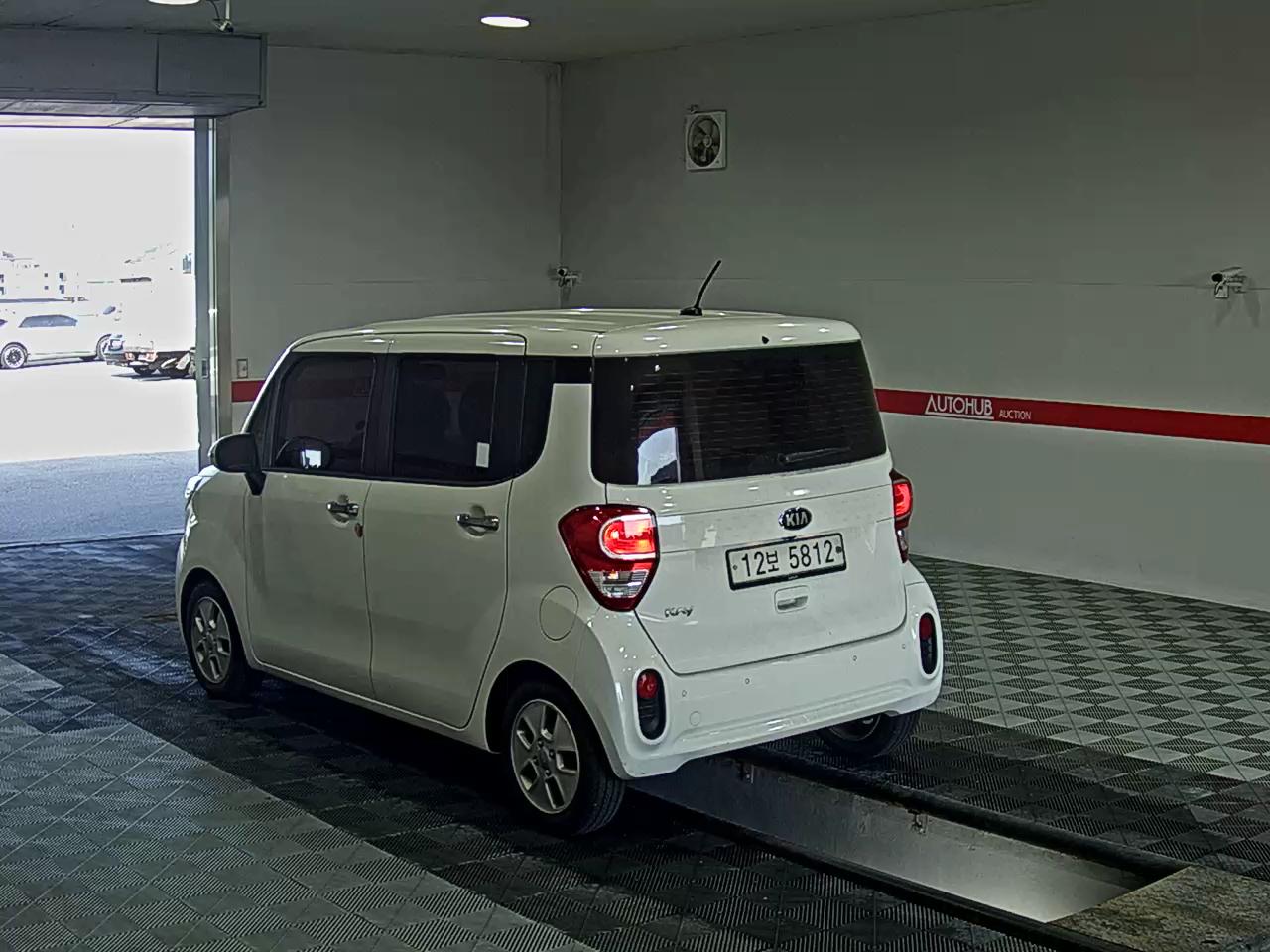 2018 - kia ray