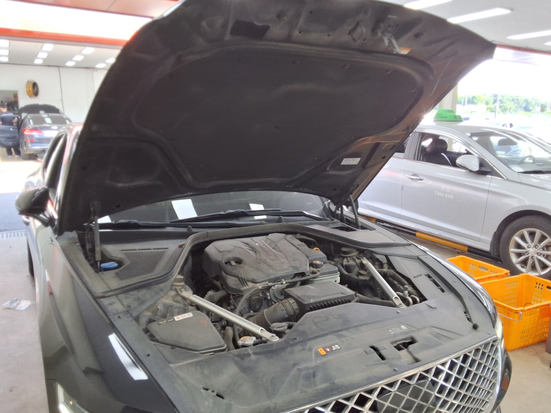 2021 - genesis g80