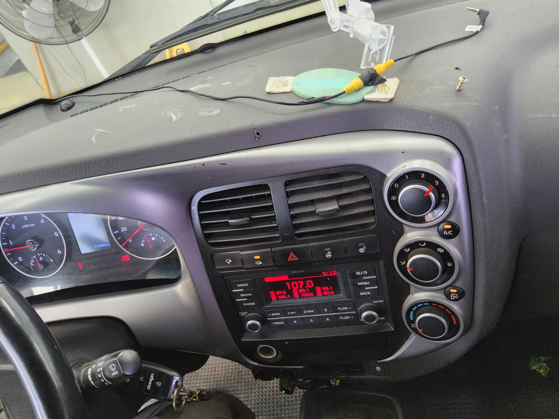 2020 - kia bongo
