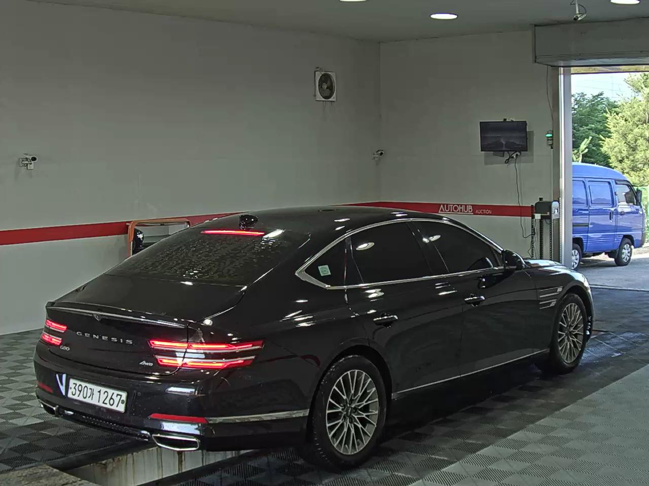 2021 - genesis g80