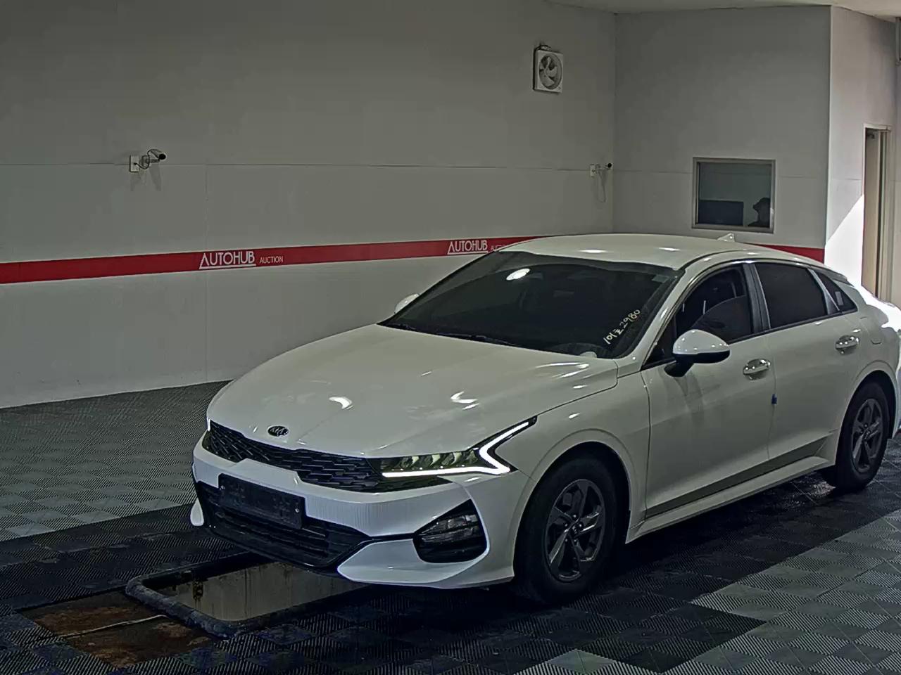 2020 - kia k5