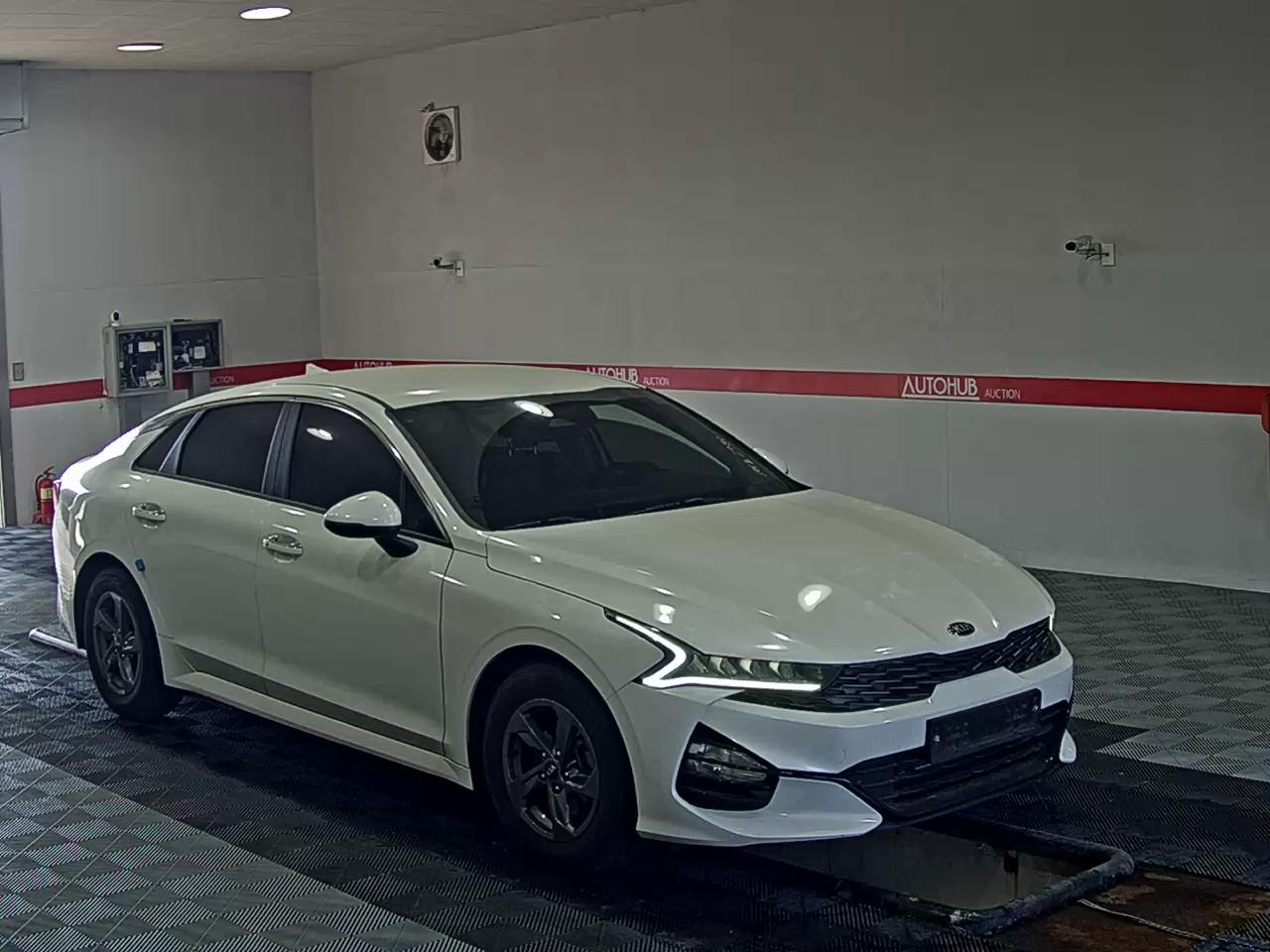 2020 - kia k5