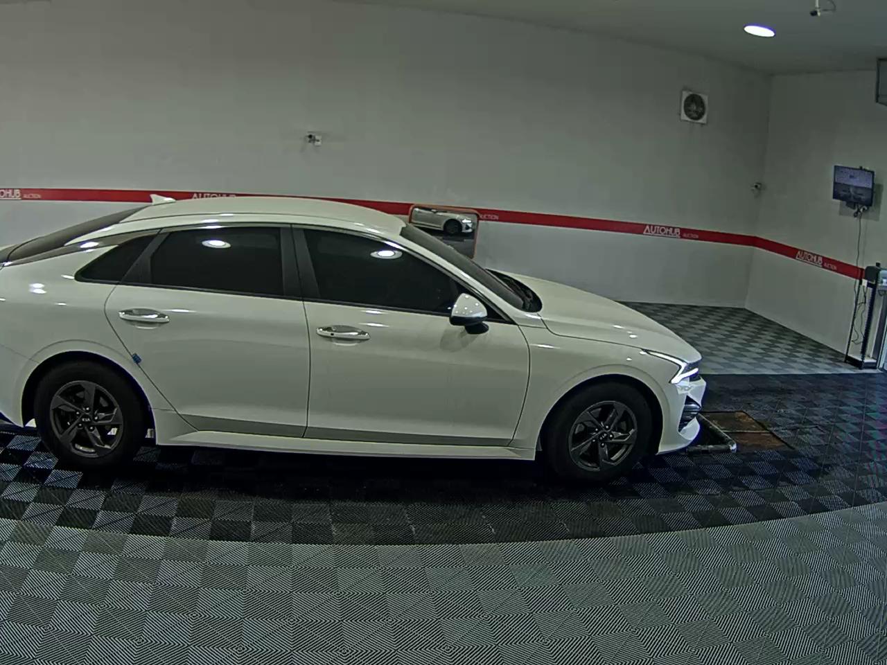 2020 - kia k5
